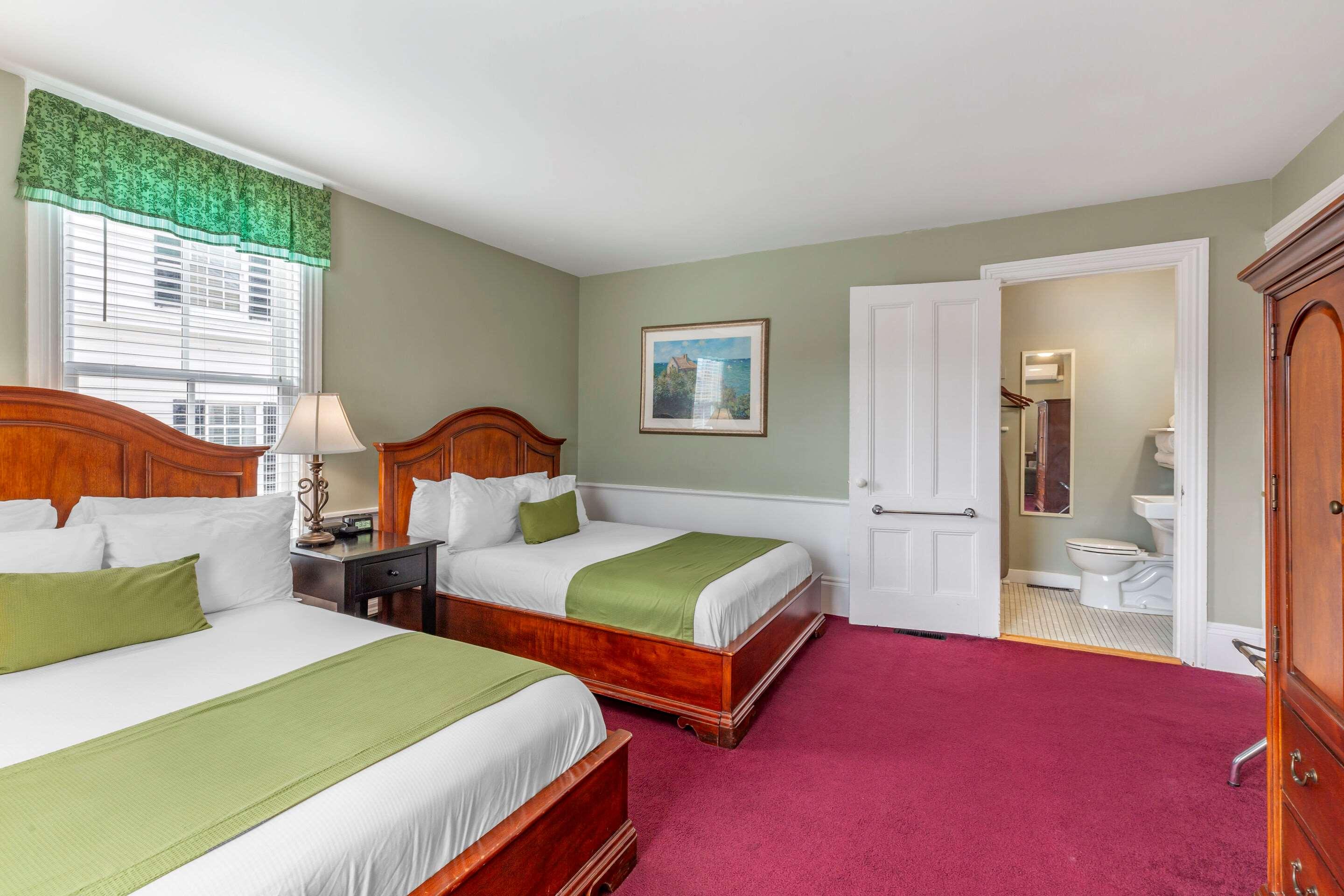 Essex Street Inn by null