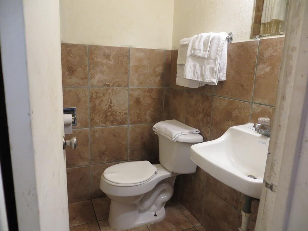 Travel Inn & Suites