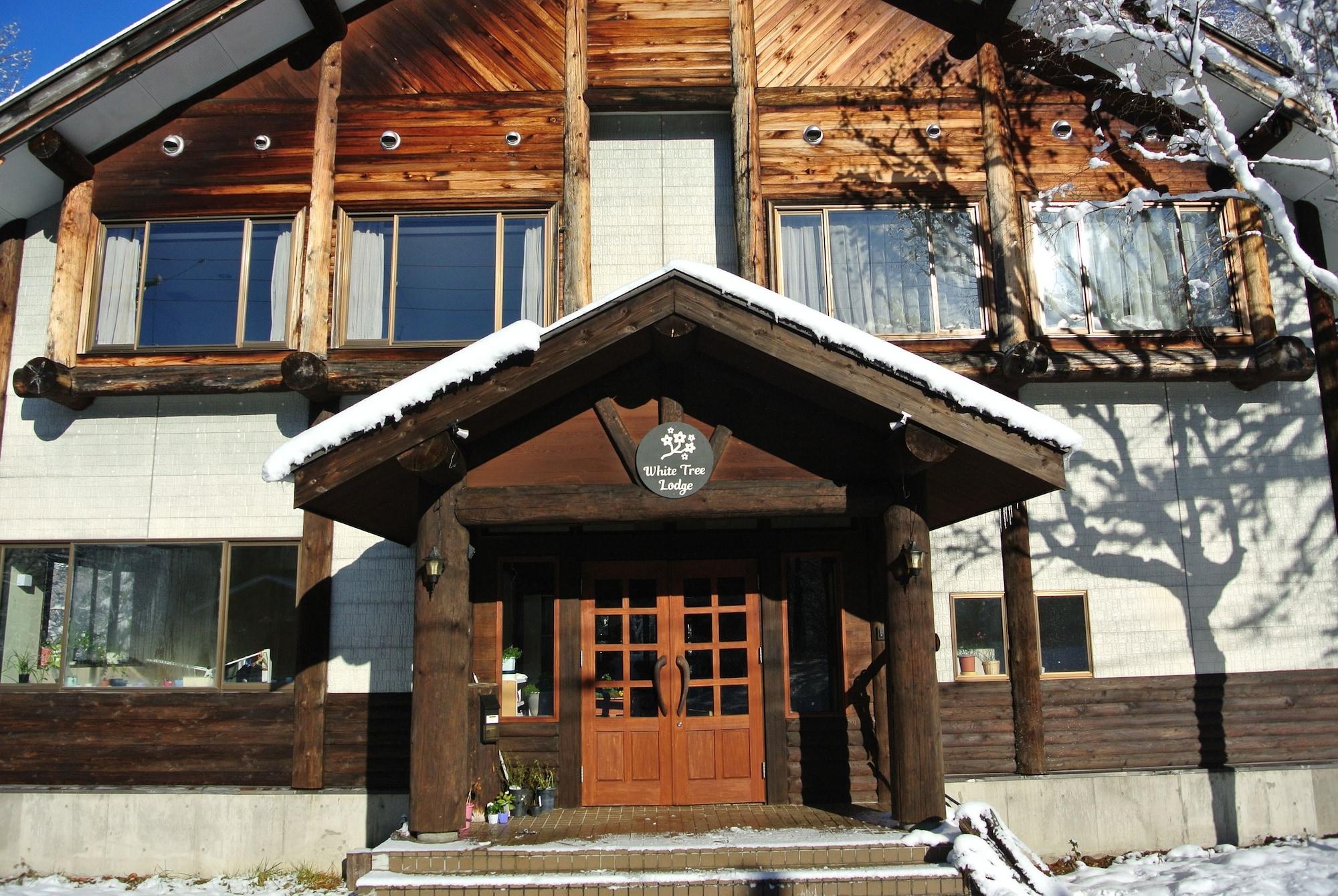 White Tree Lodge image