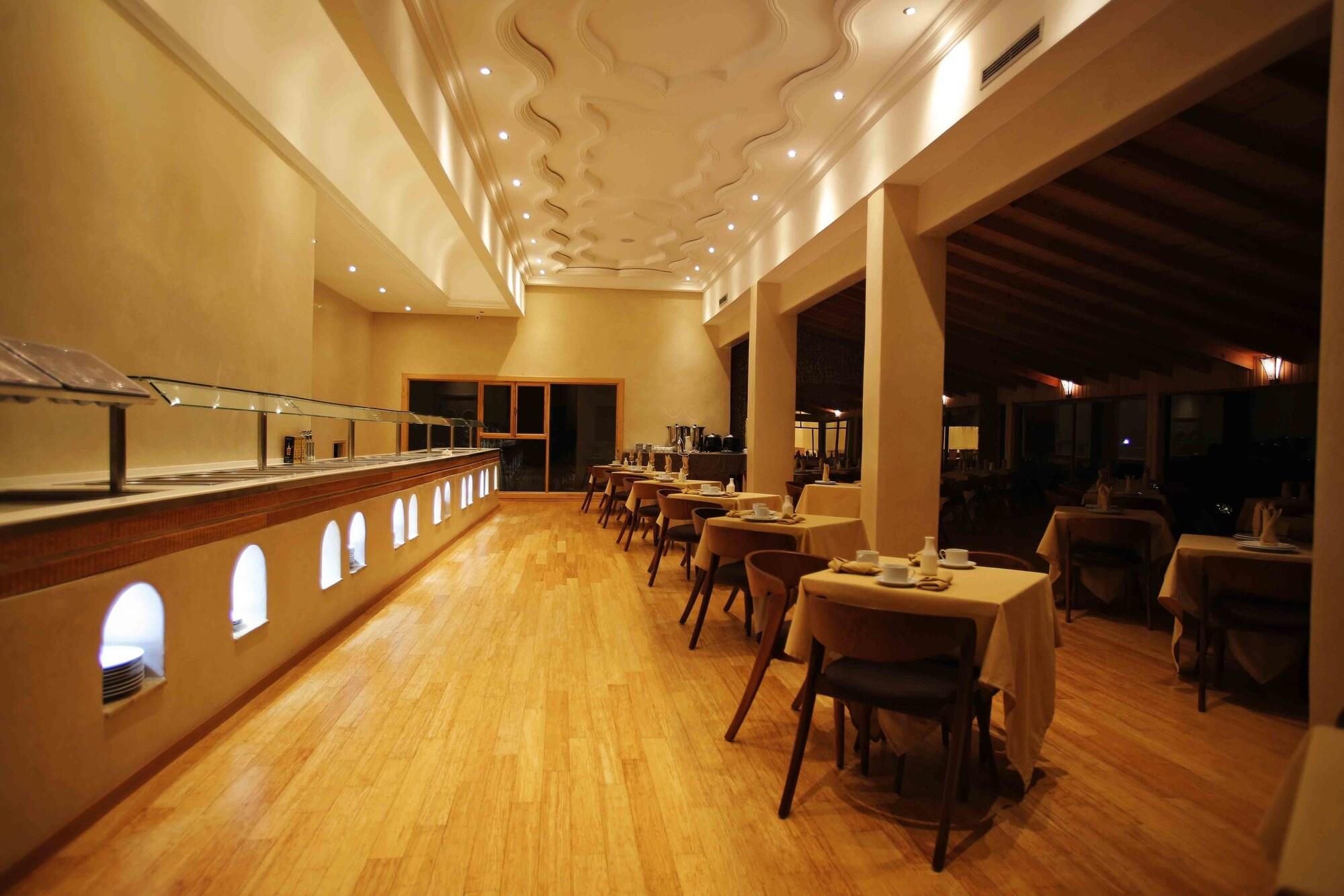 Chateau Eden El Rouh