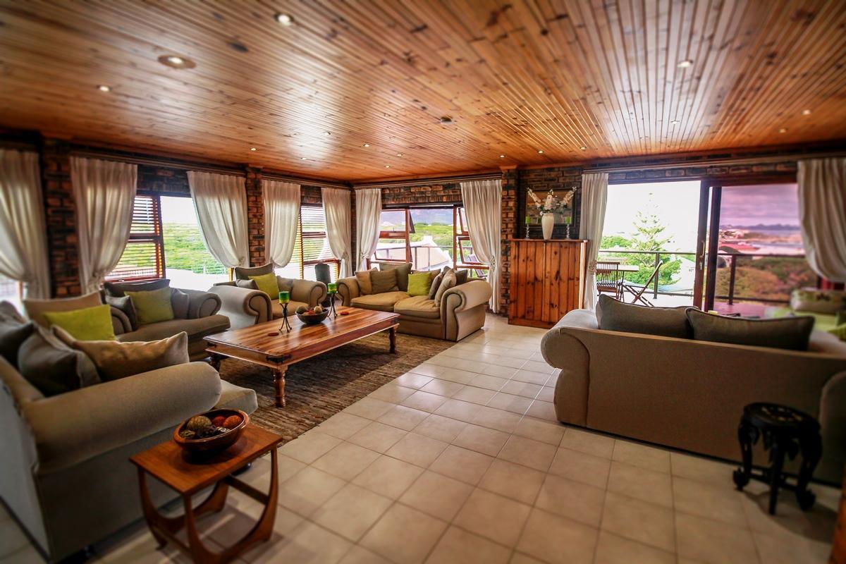 White Shark Guest House