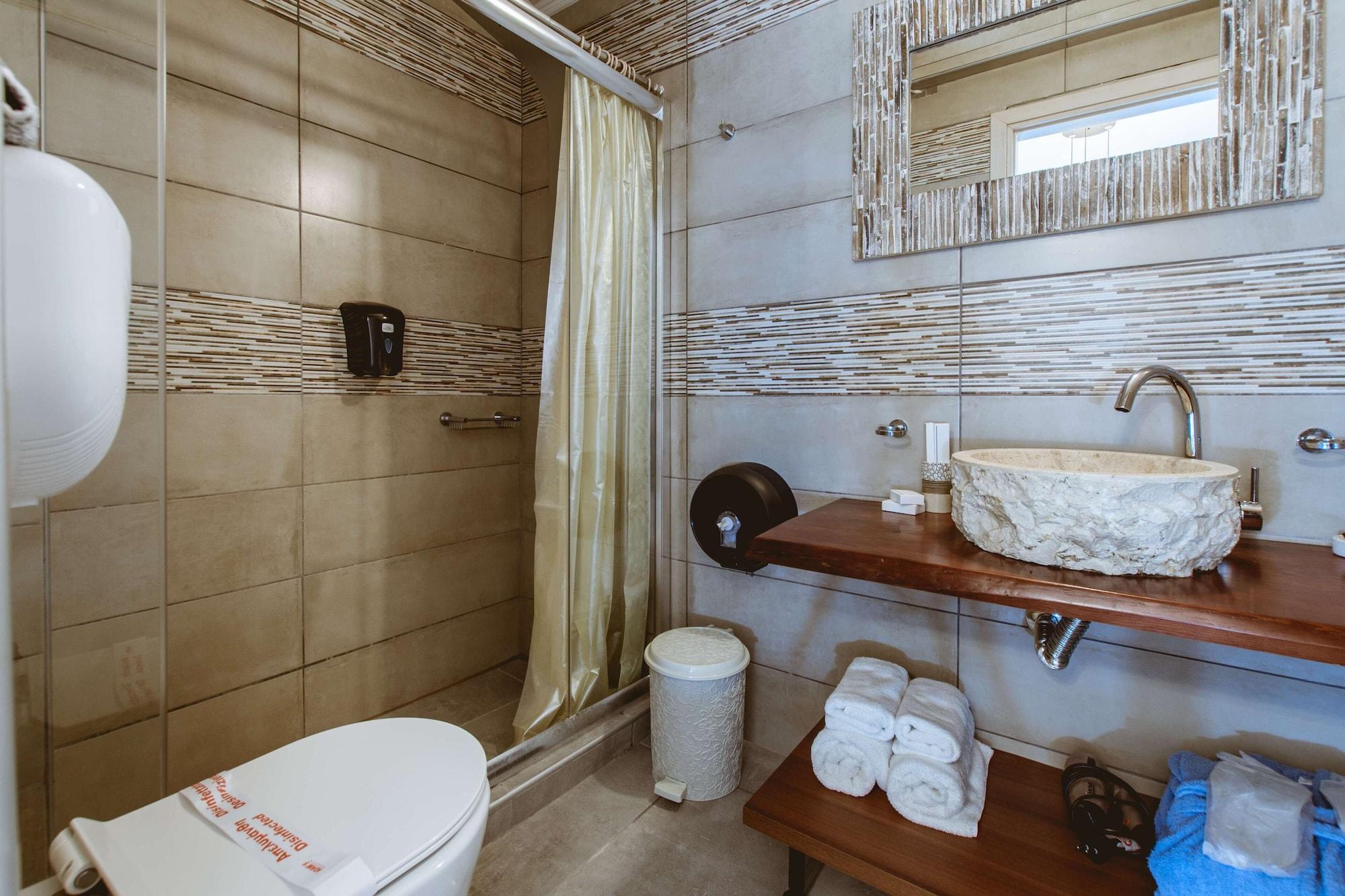 Deluxe Suites