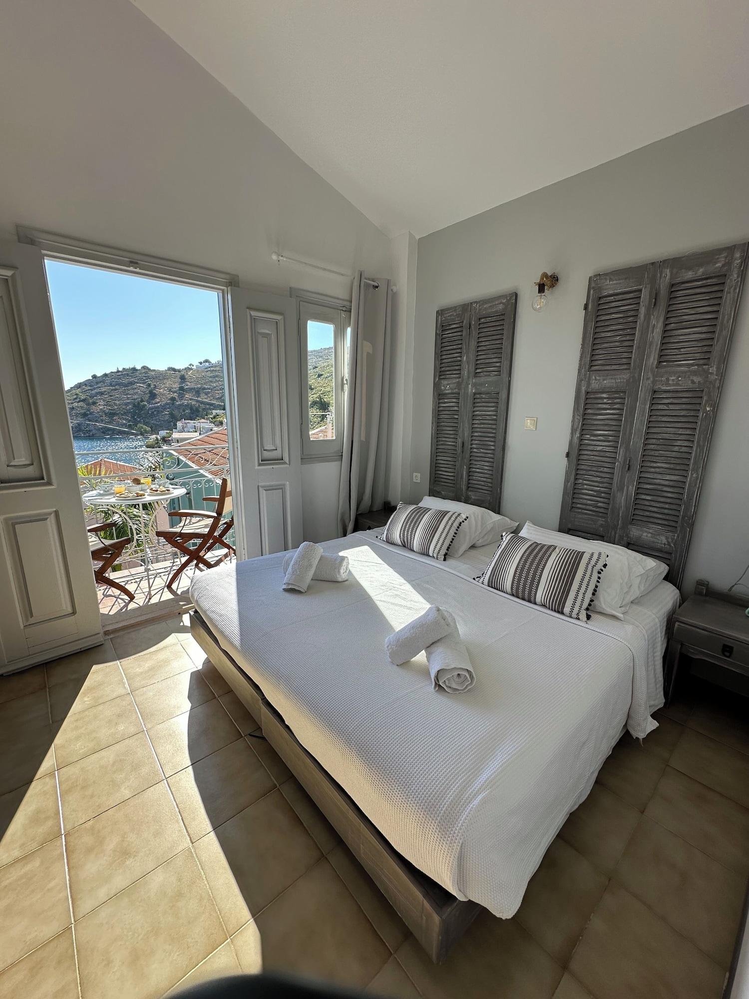Niriides Hotel & Apartments by null