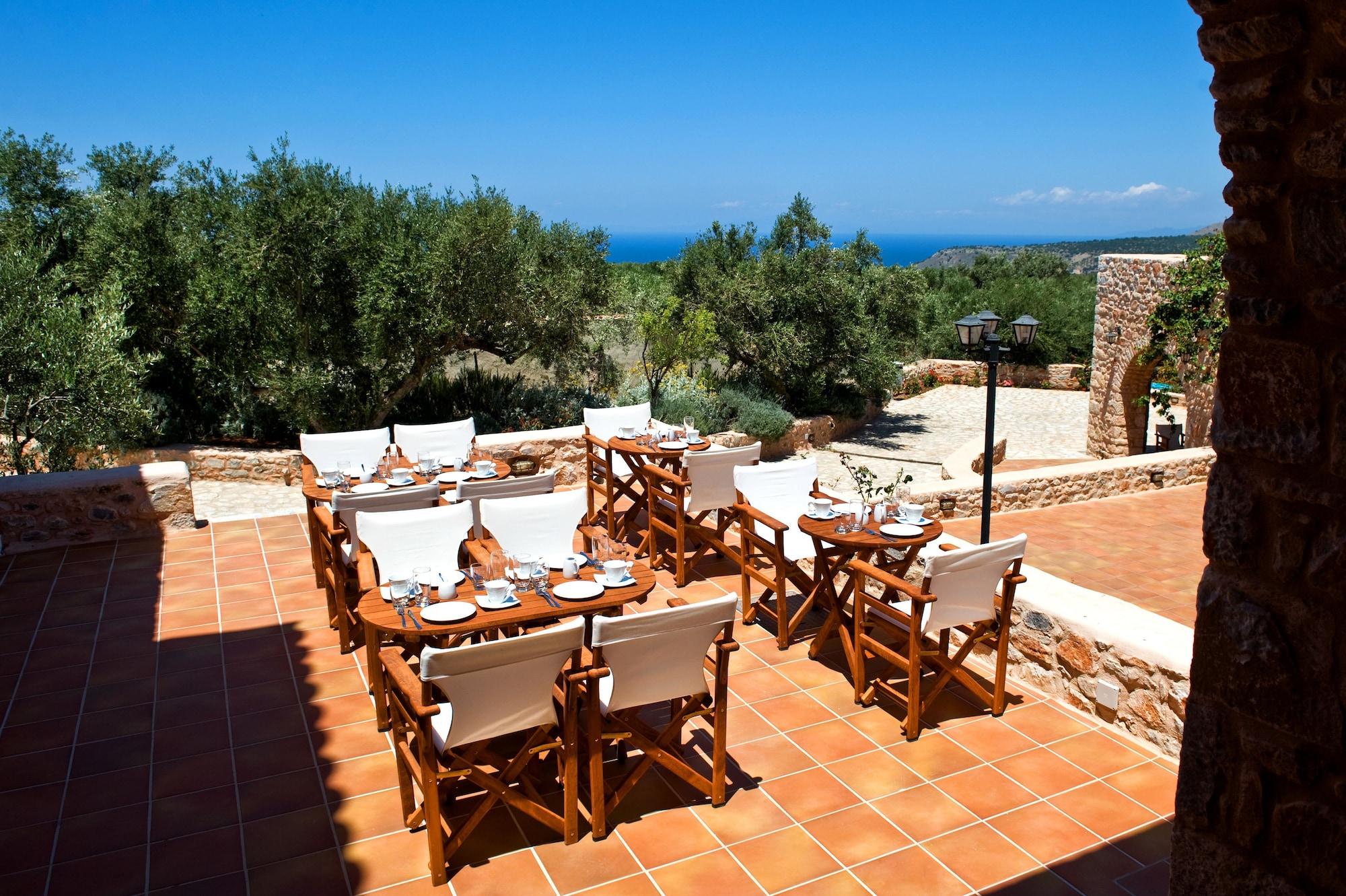 Arapakis Historic Castle