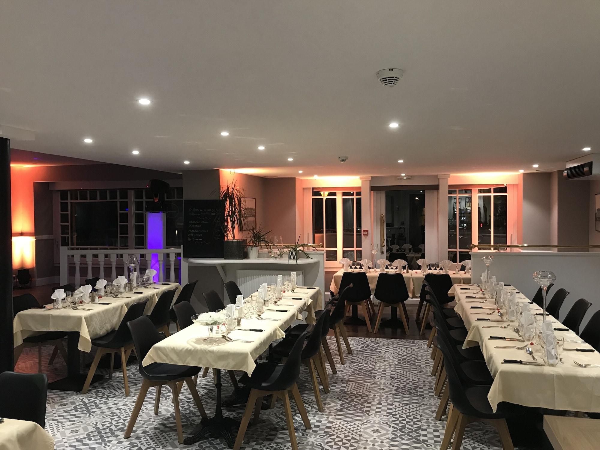 Le Creusot Hôtel