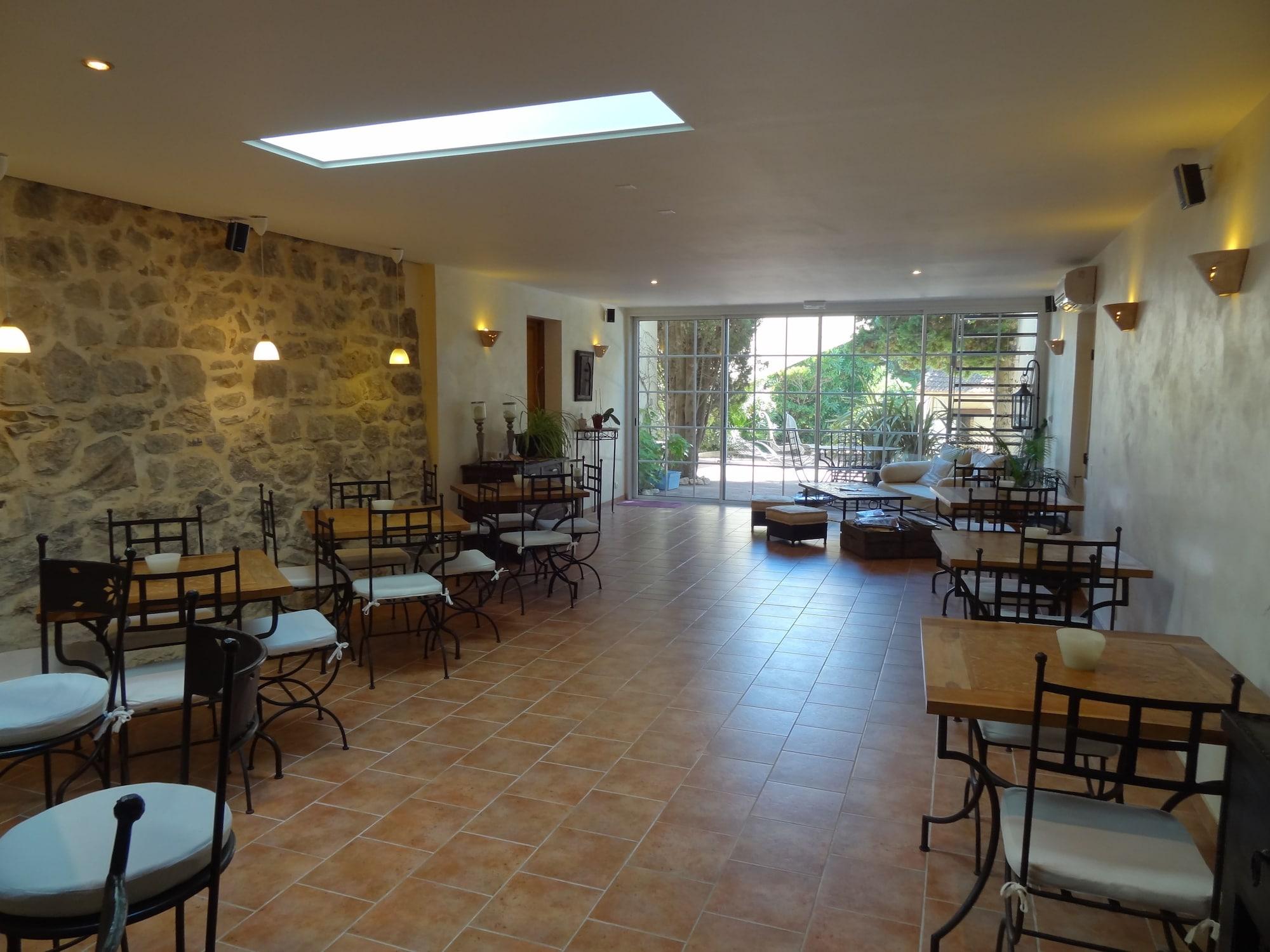 La Bastide De Font-Clarette