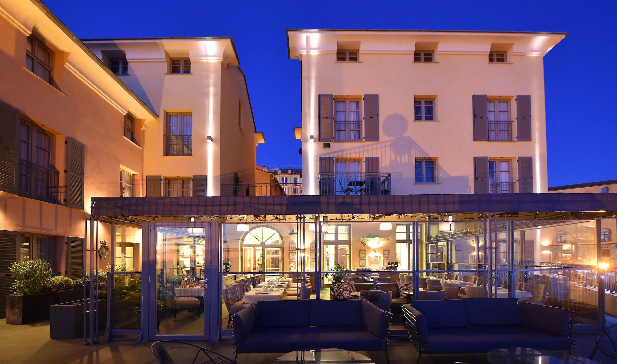 Hôtel Des Gouverneurs by null