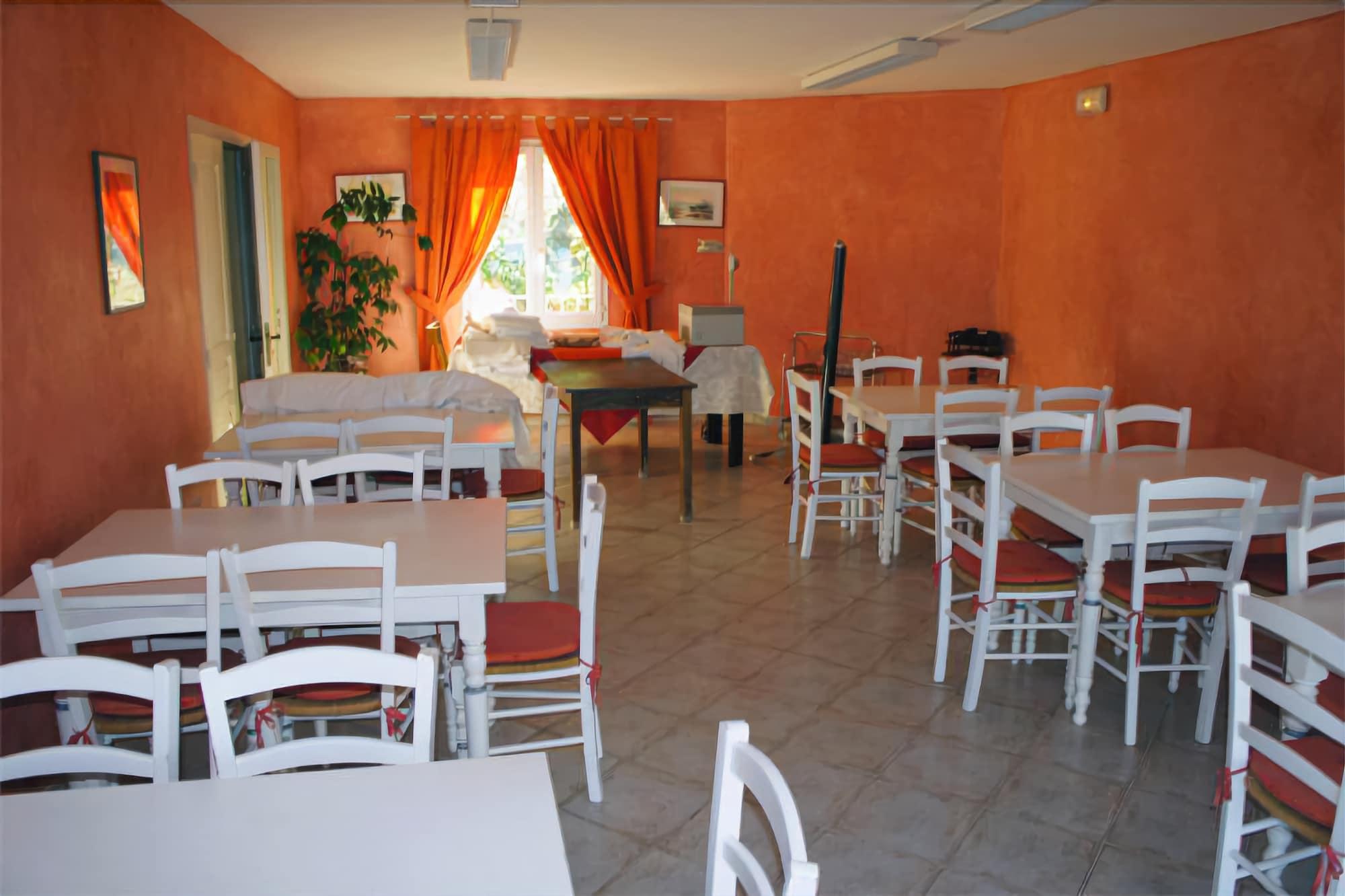Hôtel Restaurant Les Cavalets