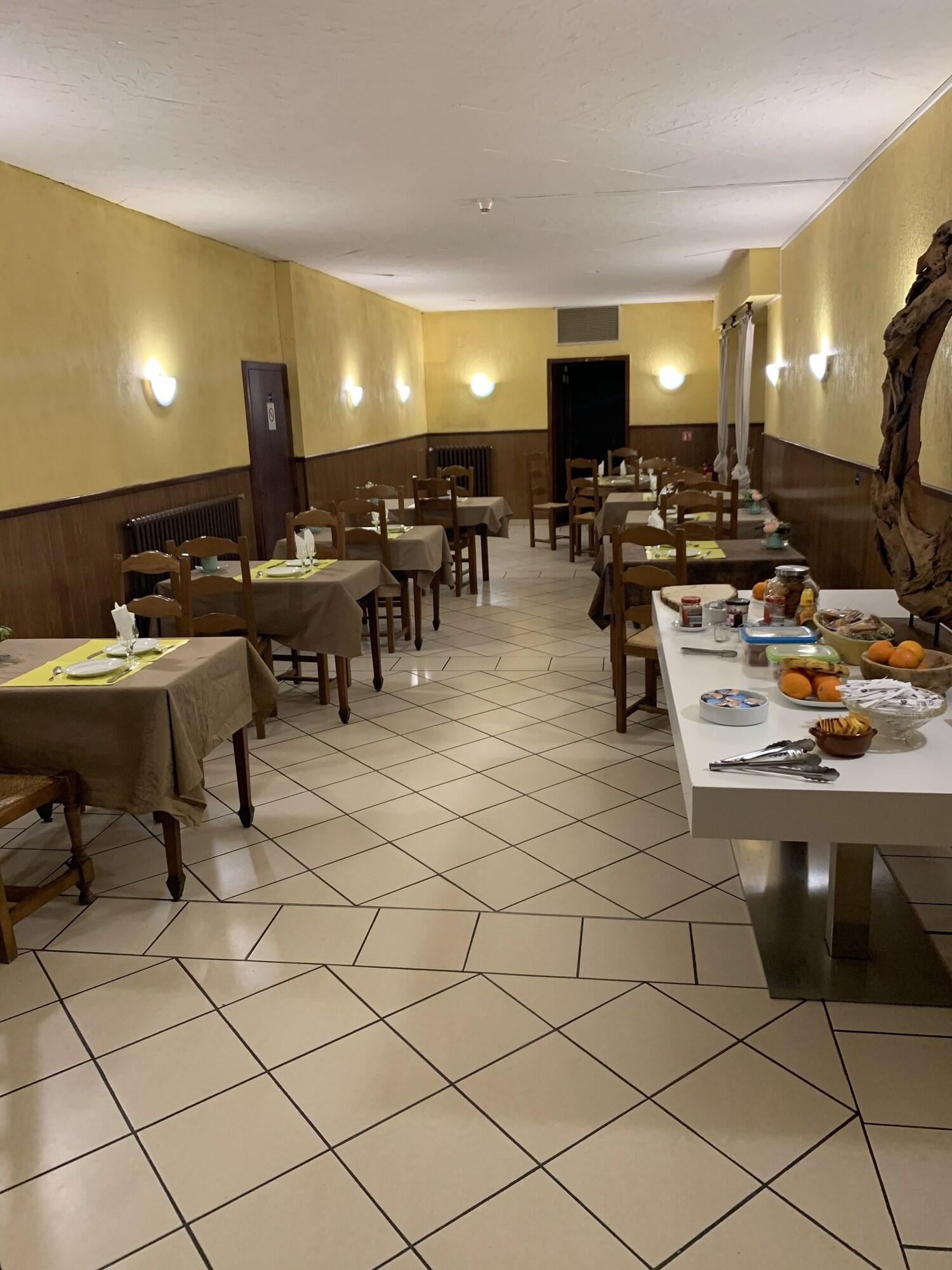 Hotel Bon Accueil