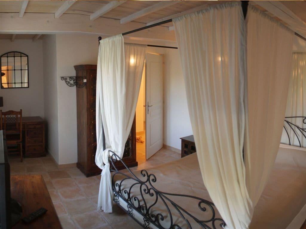 Mas Dansavan Chambres d'Hôtes