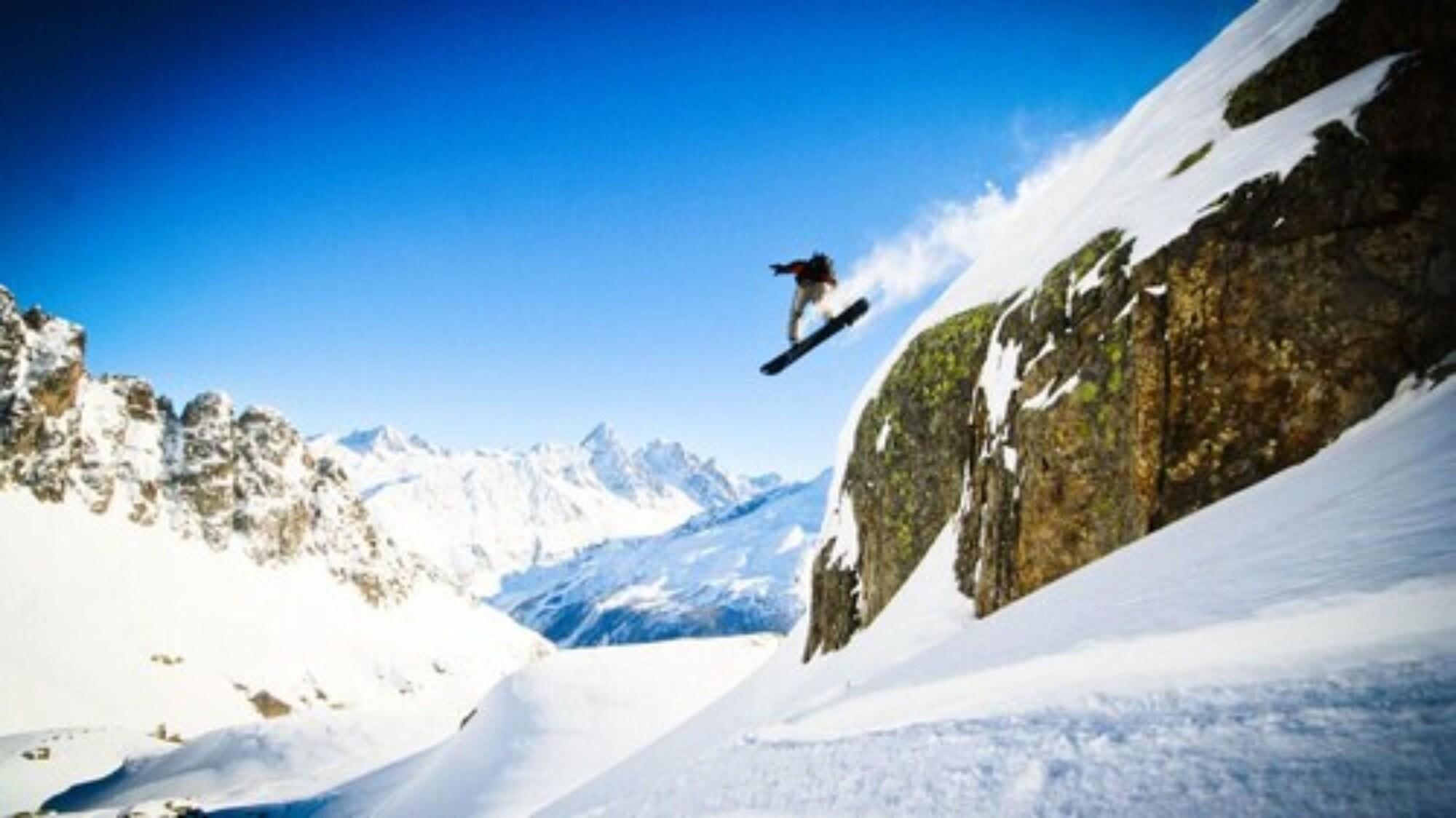 Vert Lodge - Rooms, Bar & Restaurant Chamonix by null