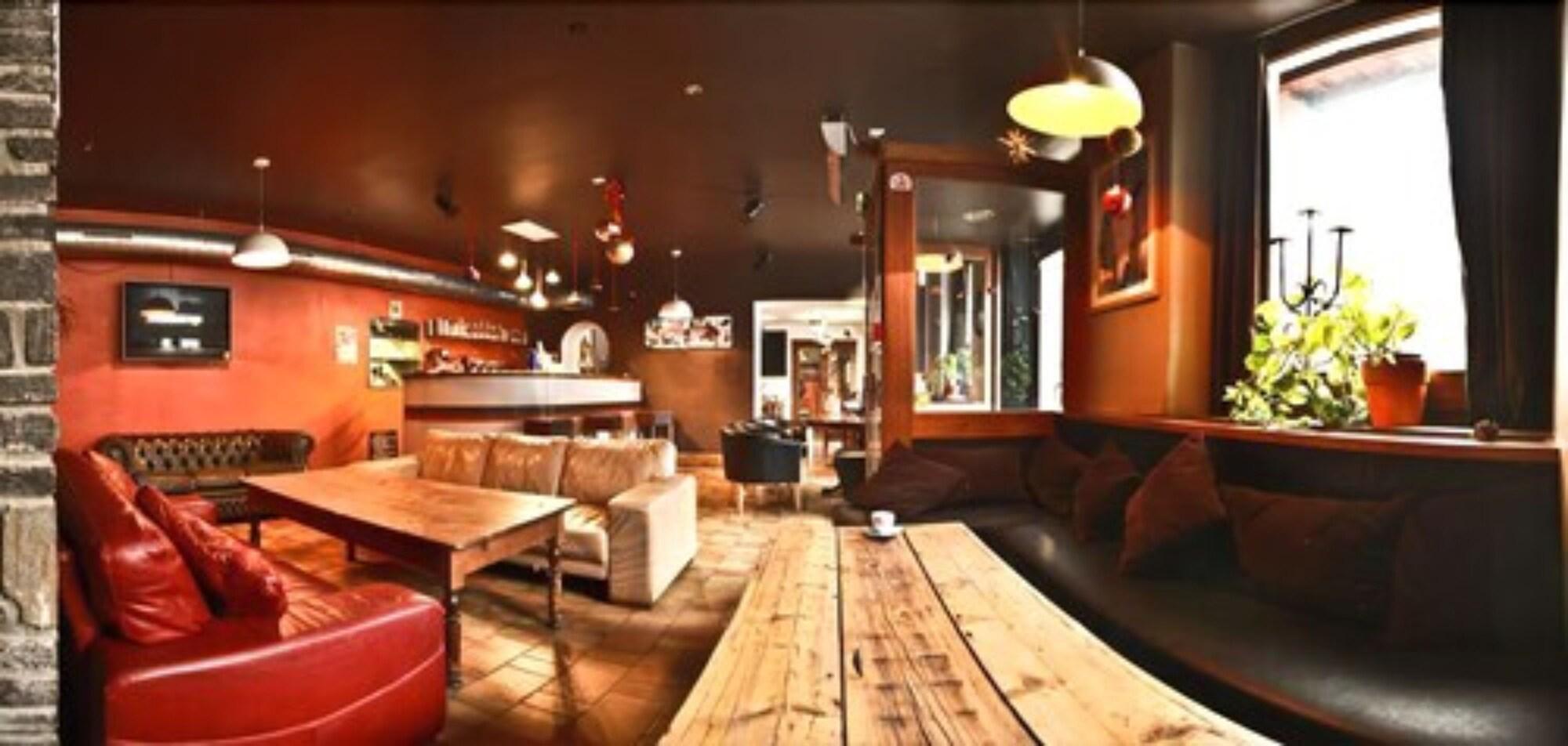 Vert Lodge - Rooms, Bar & Restaurant Chamonix by null