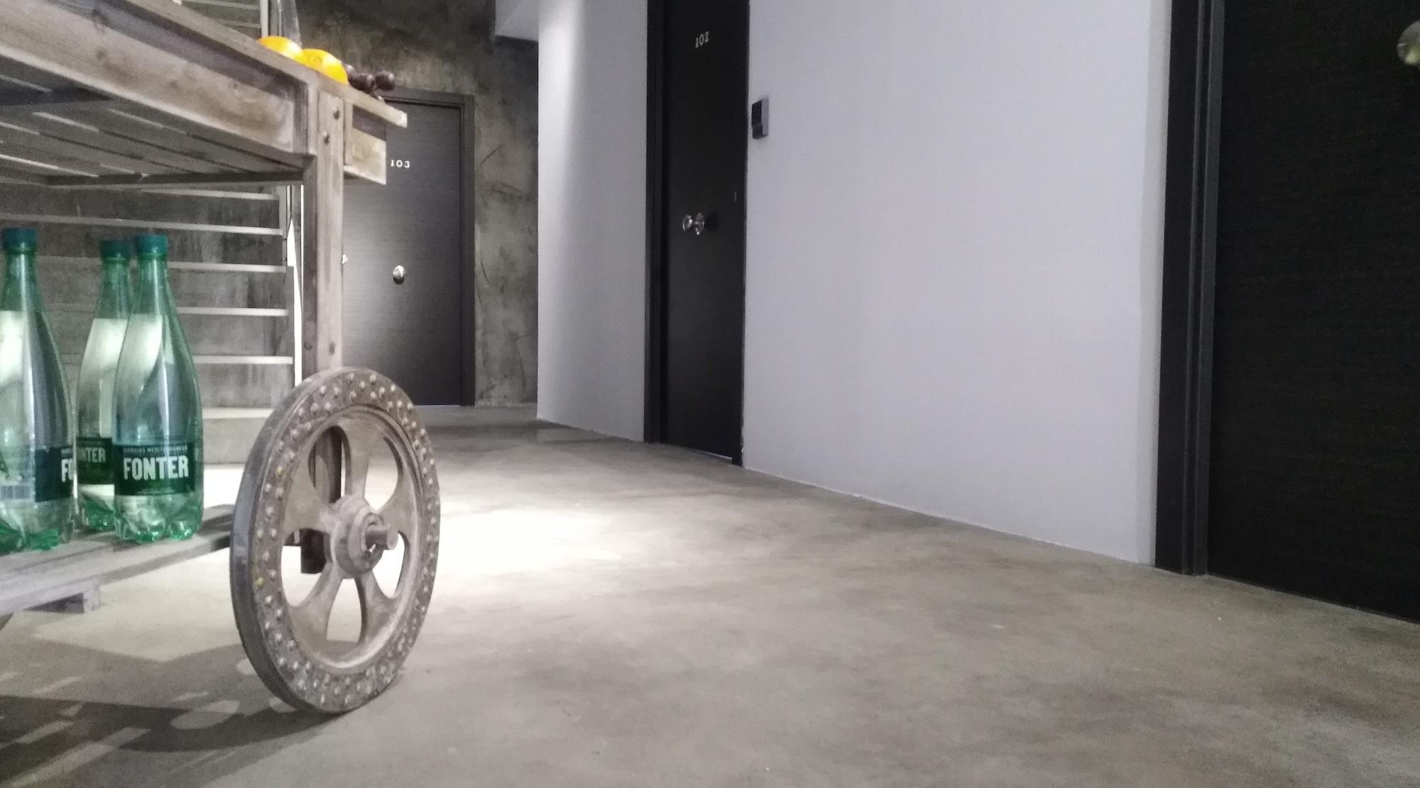 Boutique X Pueblo Benalmadena - Poză