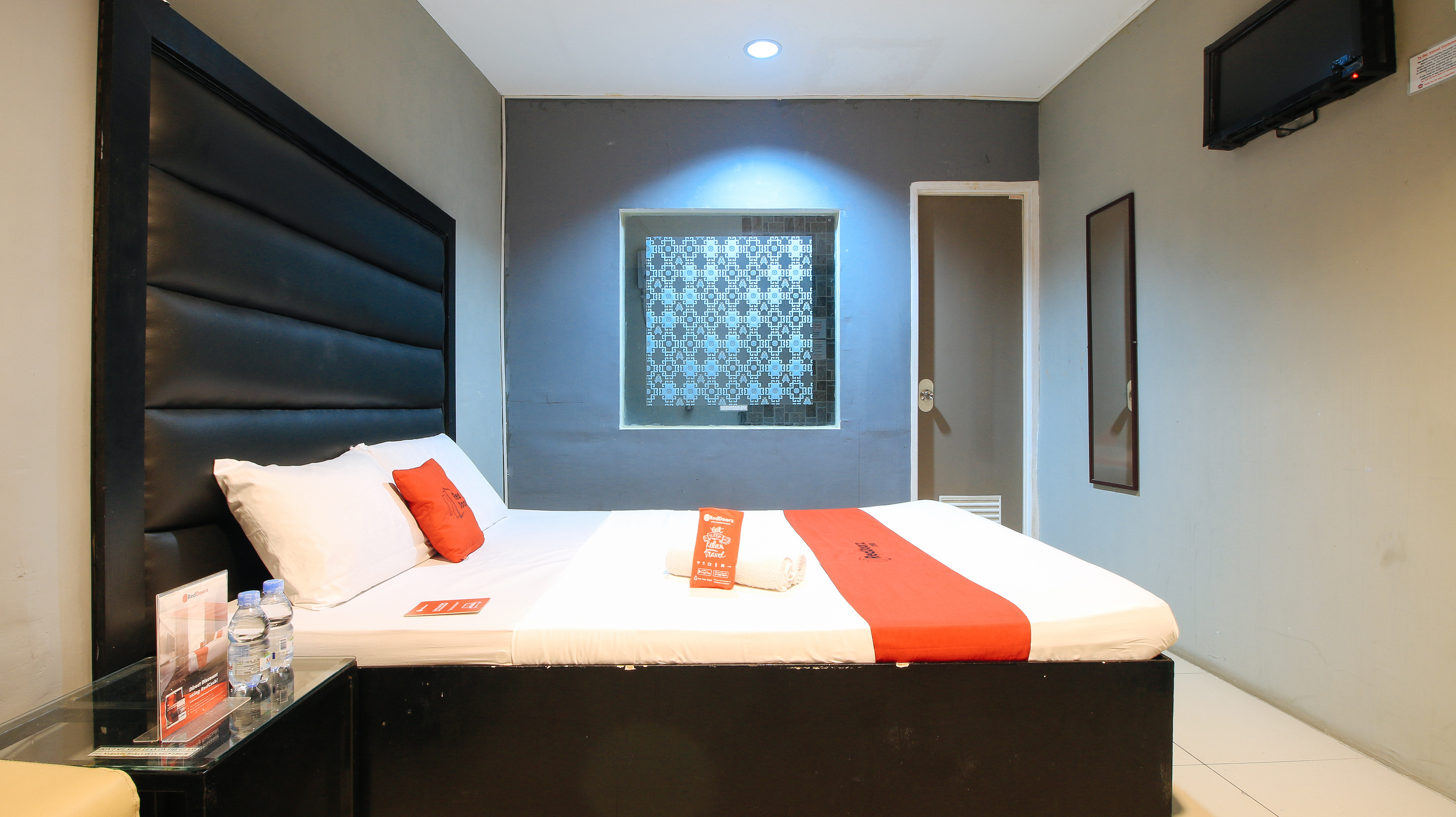 Reddoorz @ P Florentino Street Sampaloc Manila