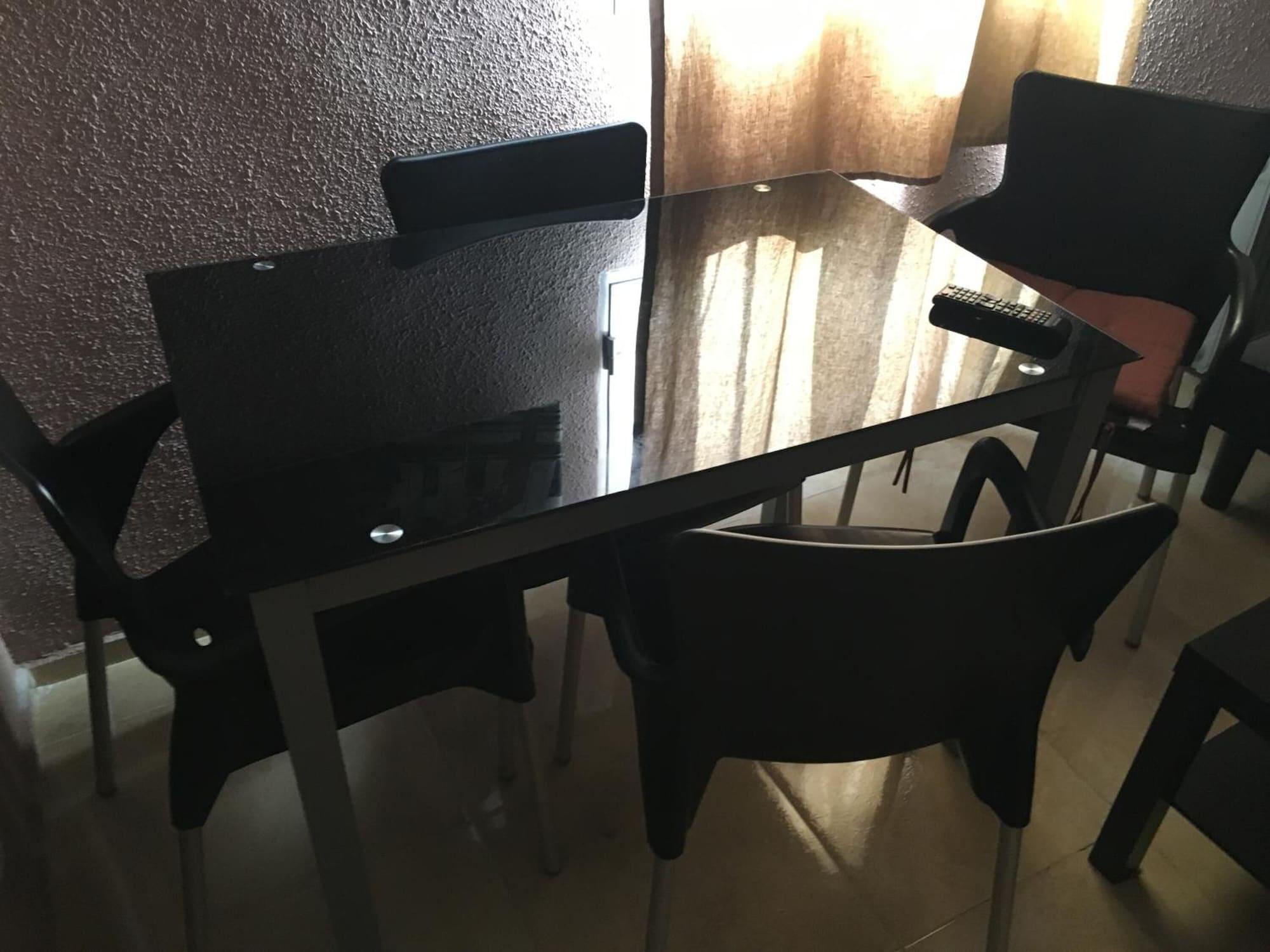 Reina Victoria Apartments & Suite