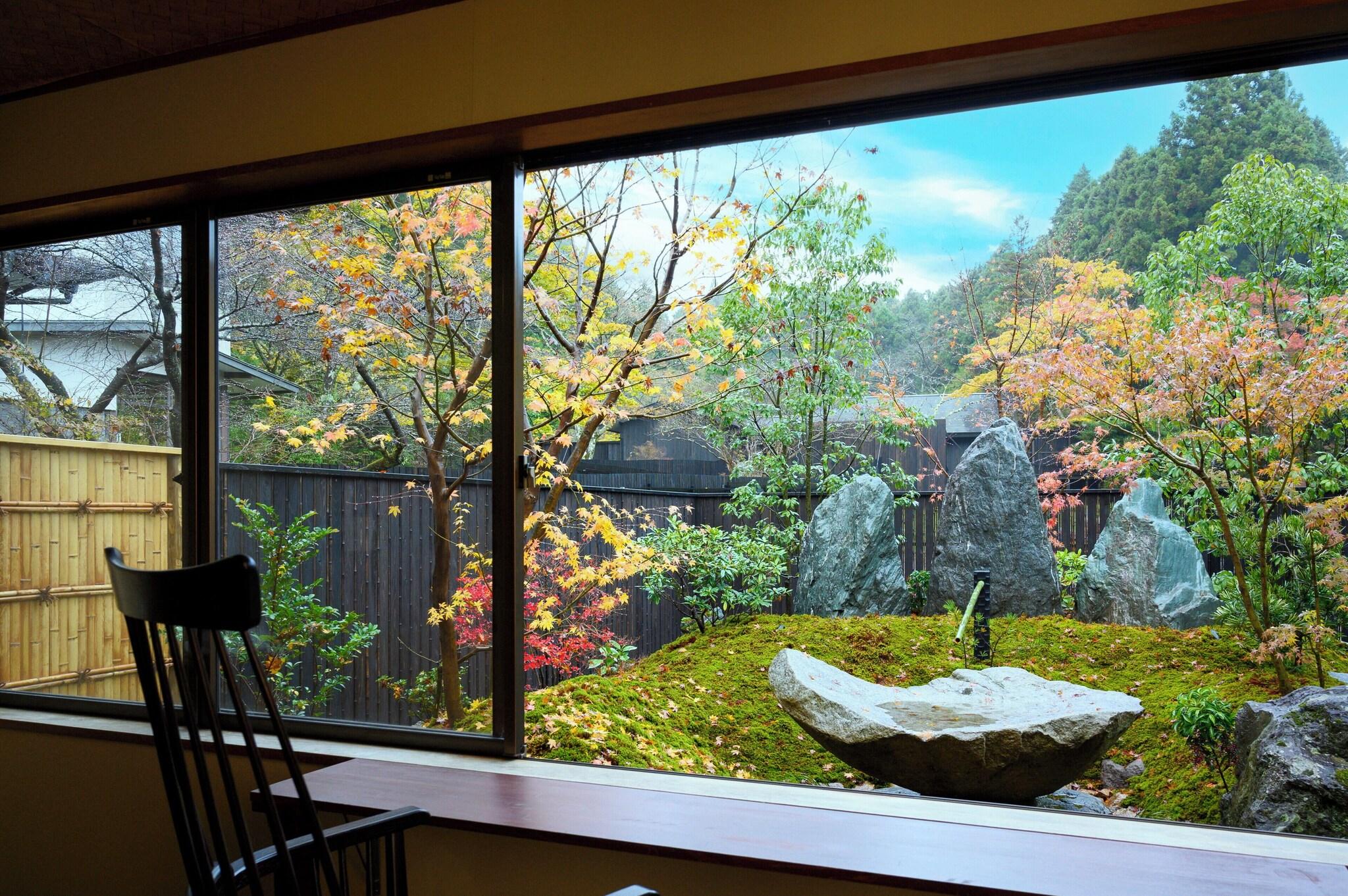 Matsuzakaya Honten by null