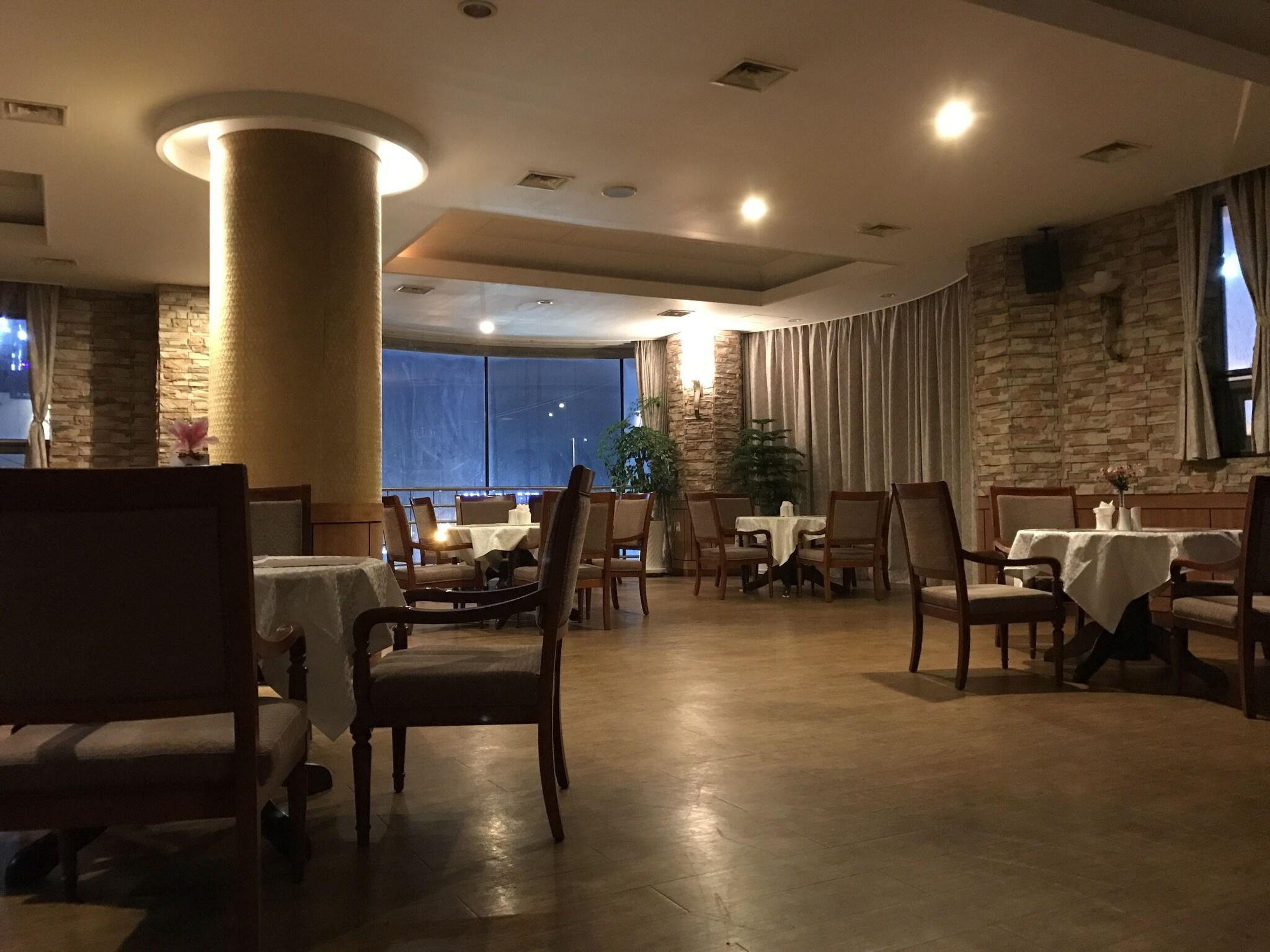 Ocean View Hotel