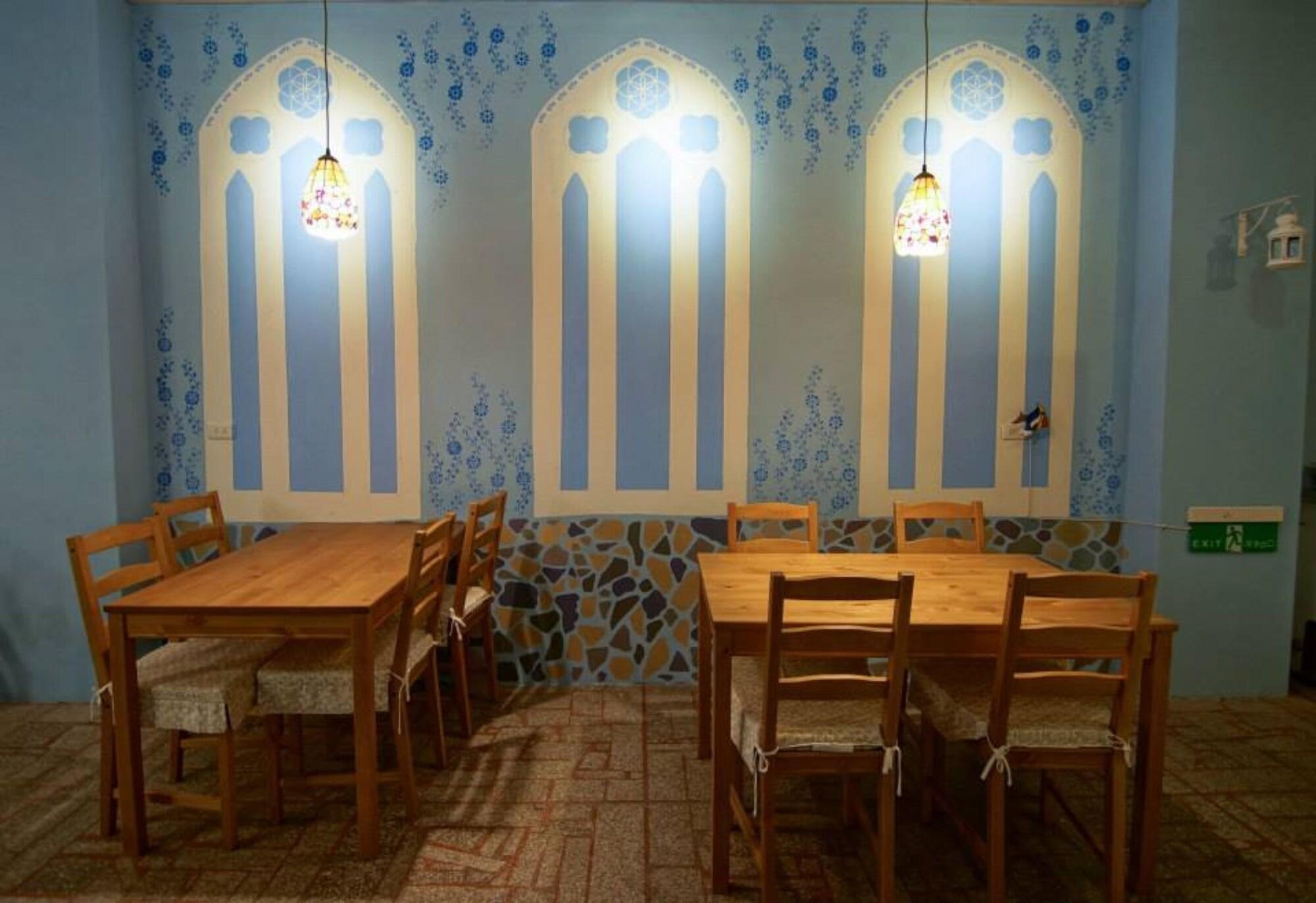 Fish Hostel