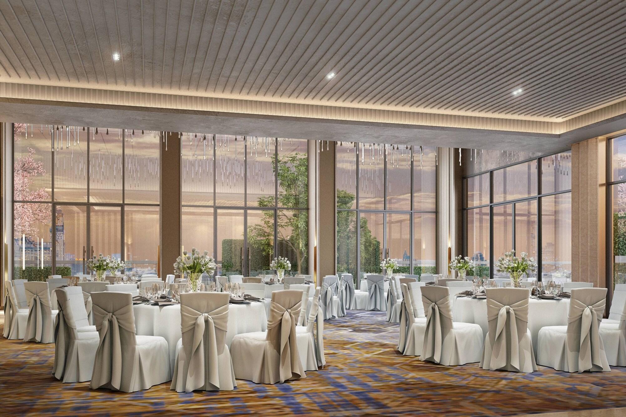 Courtyard By Marriott Ahmedabad Sindhu Bhavan Road