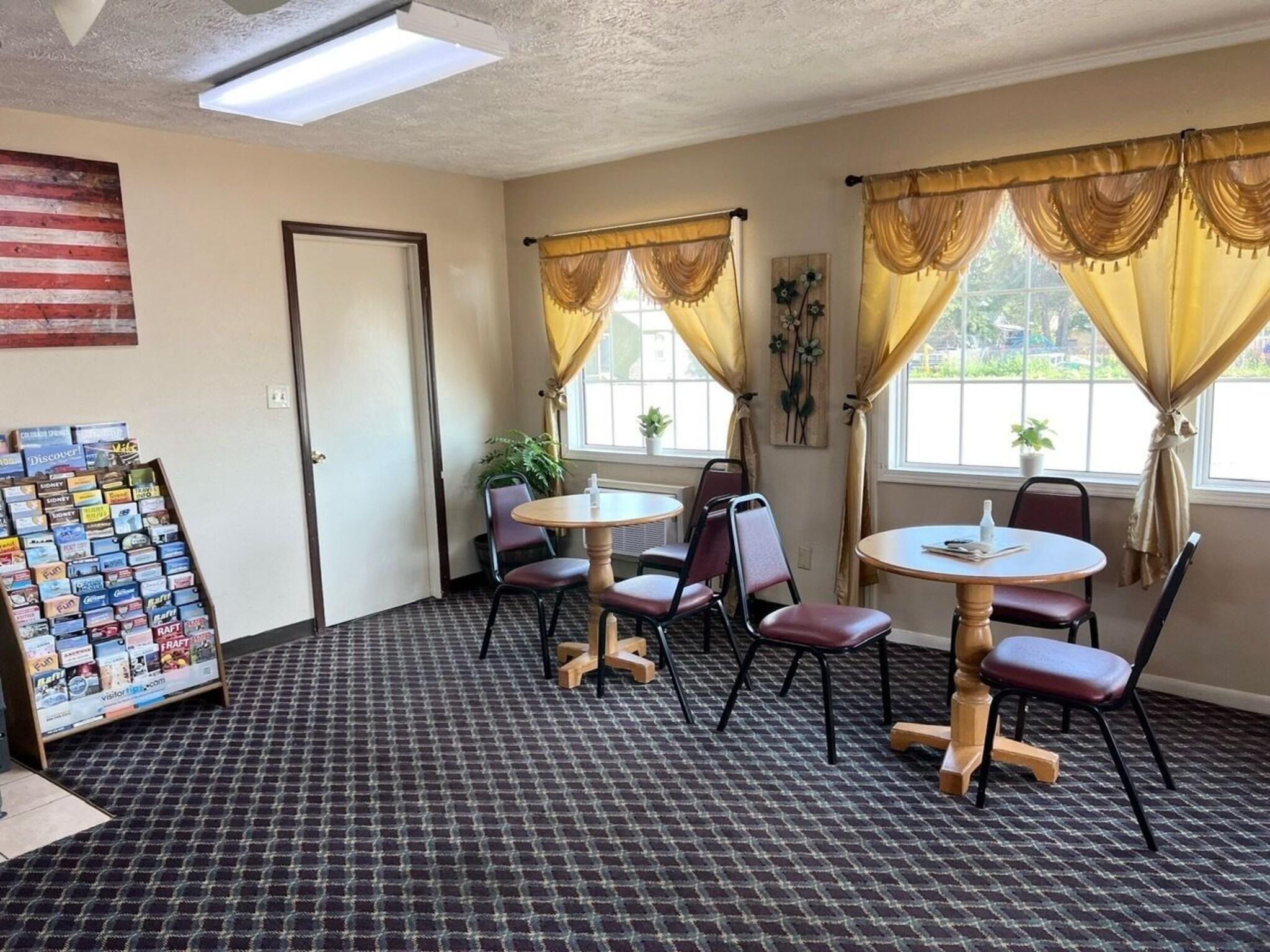 Economy Inn