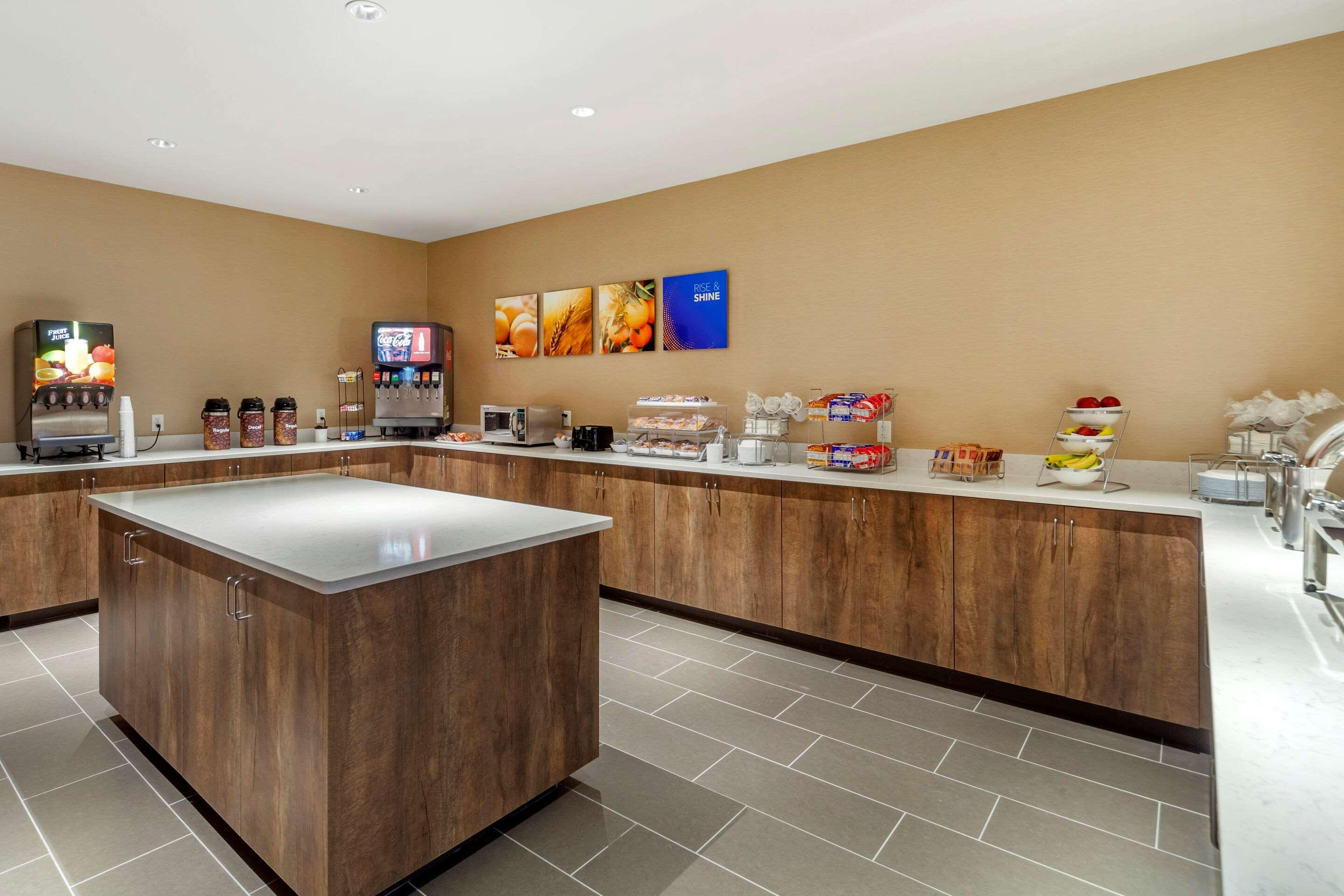 Comfort Suites Grand Island