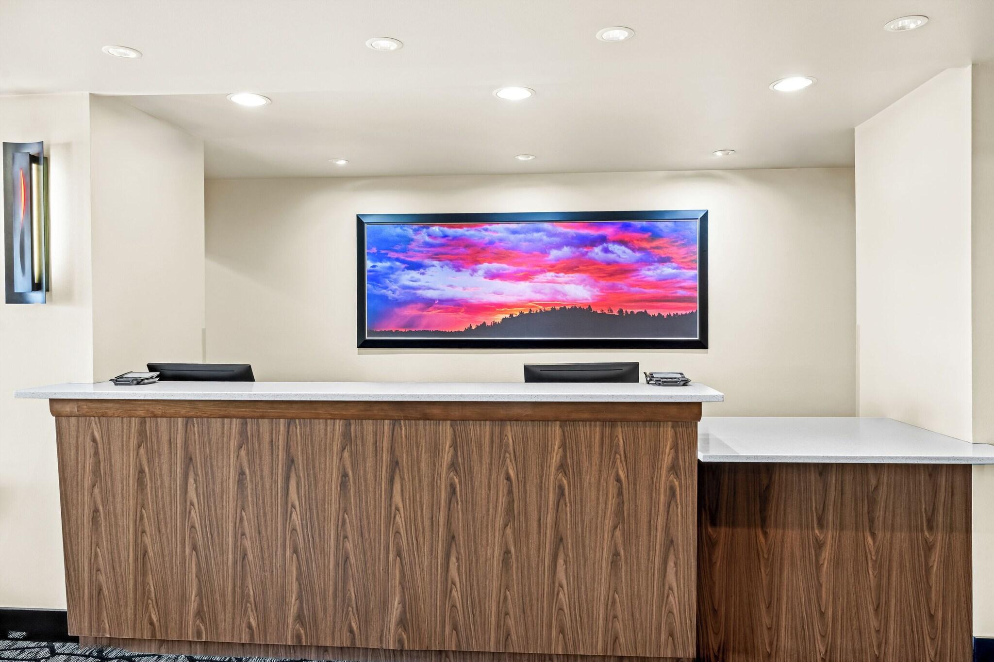 Ledgestone Hotel Billings