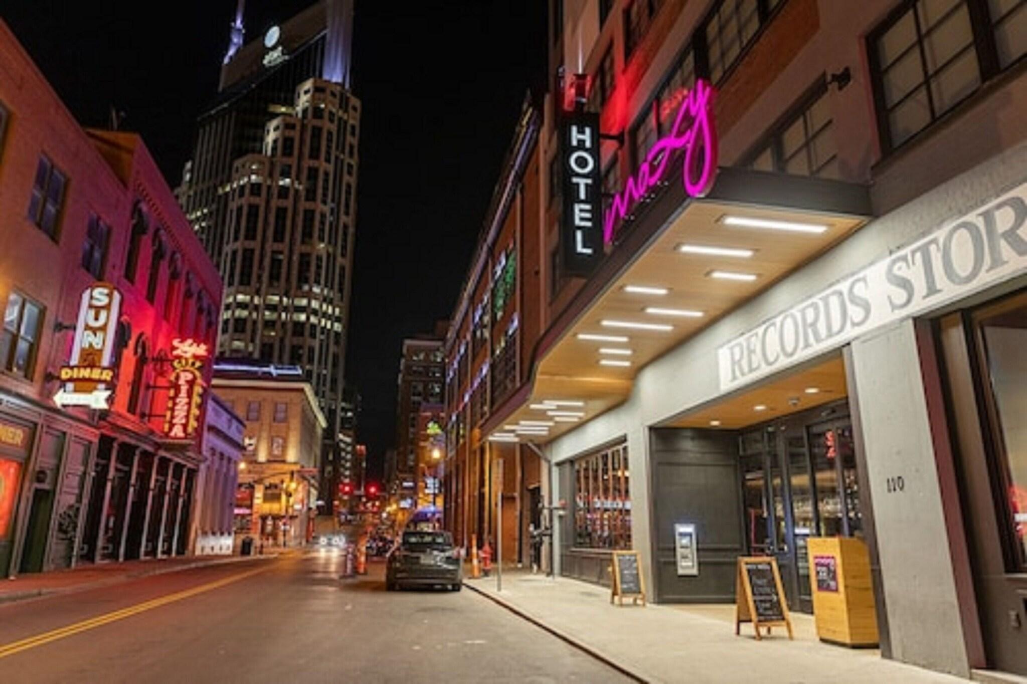 Moxy Nashville Downtown by null