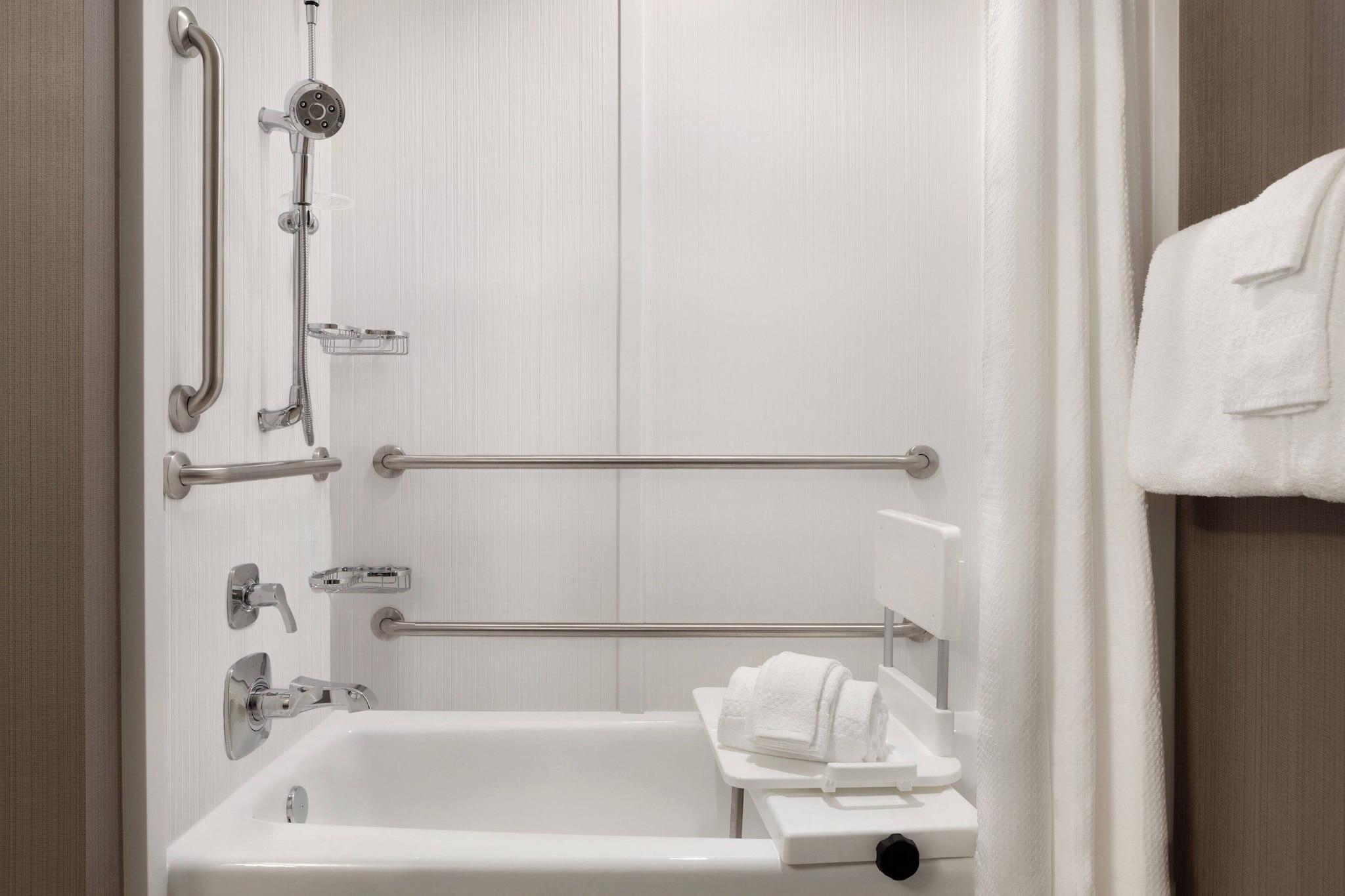 Courtyard by Marriott Boston Dedham/Westwood