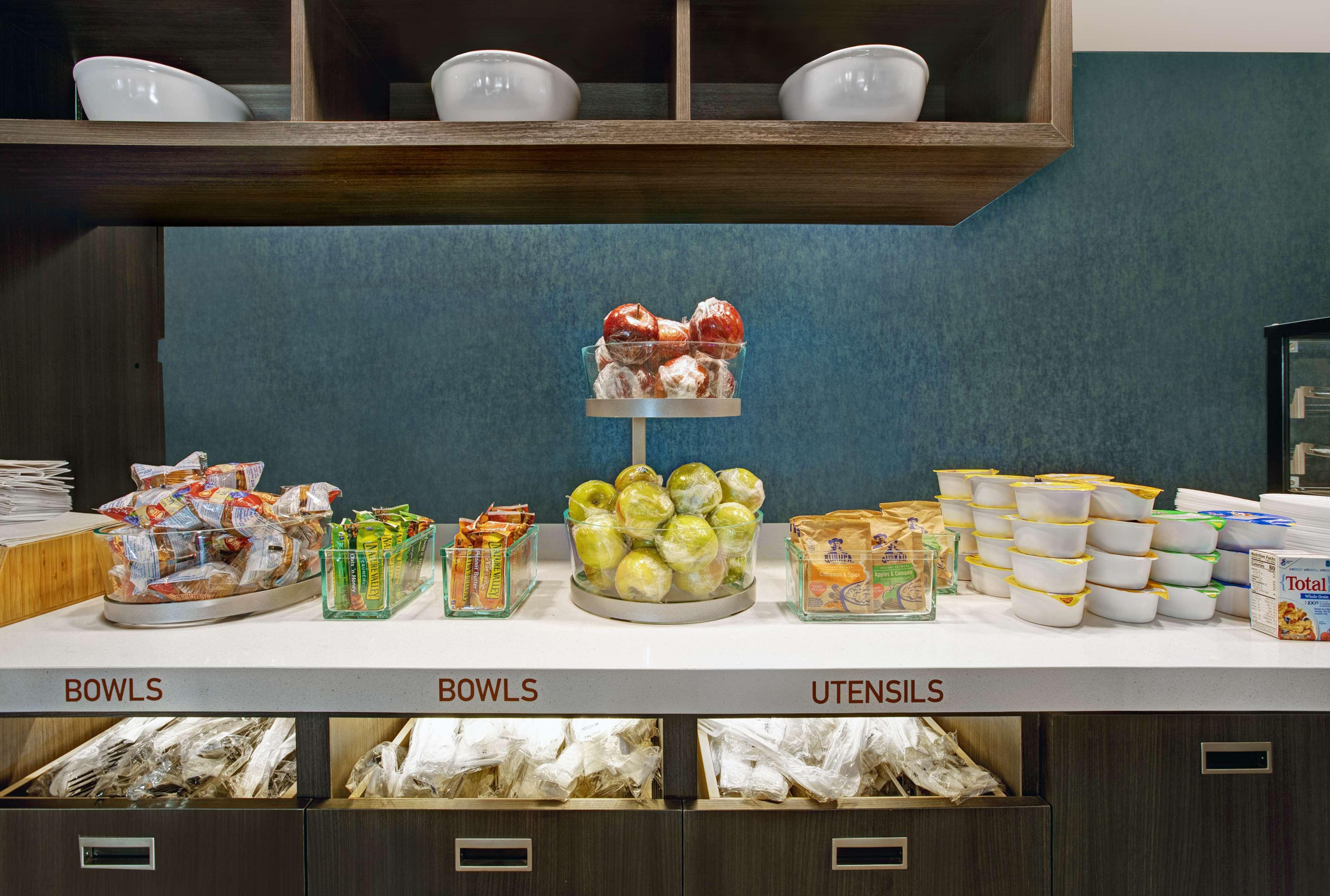 Home2 Suites by Hilton Asheville Airport