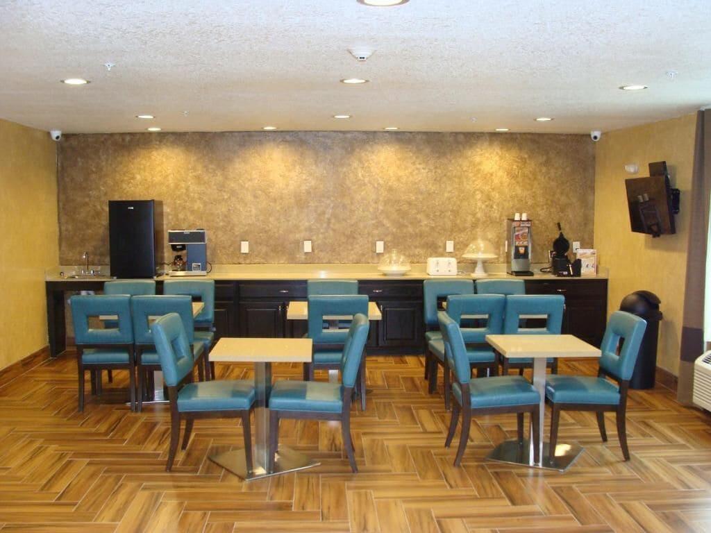 Scottish Inns & Suites