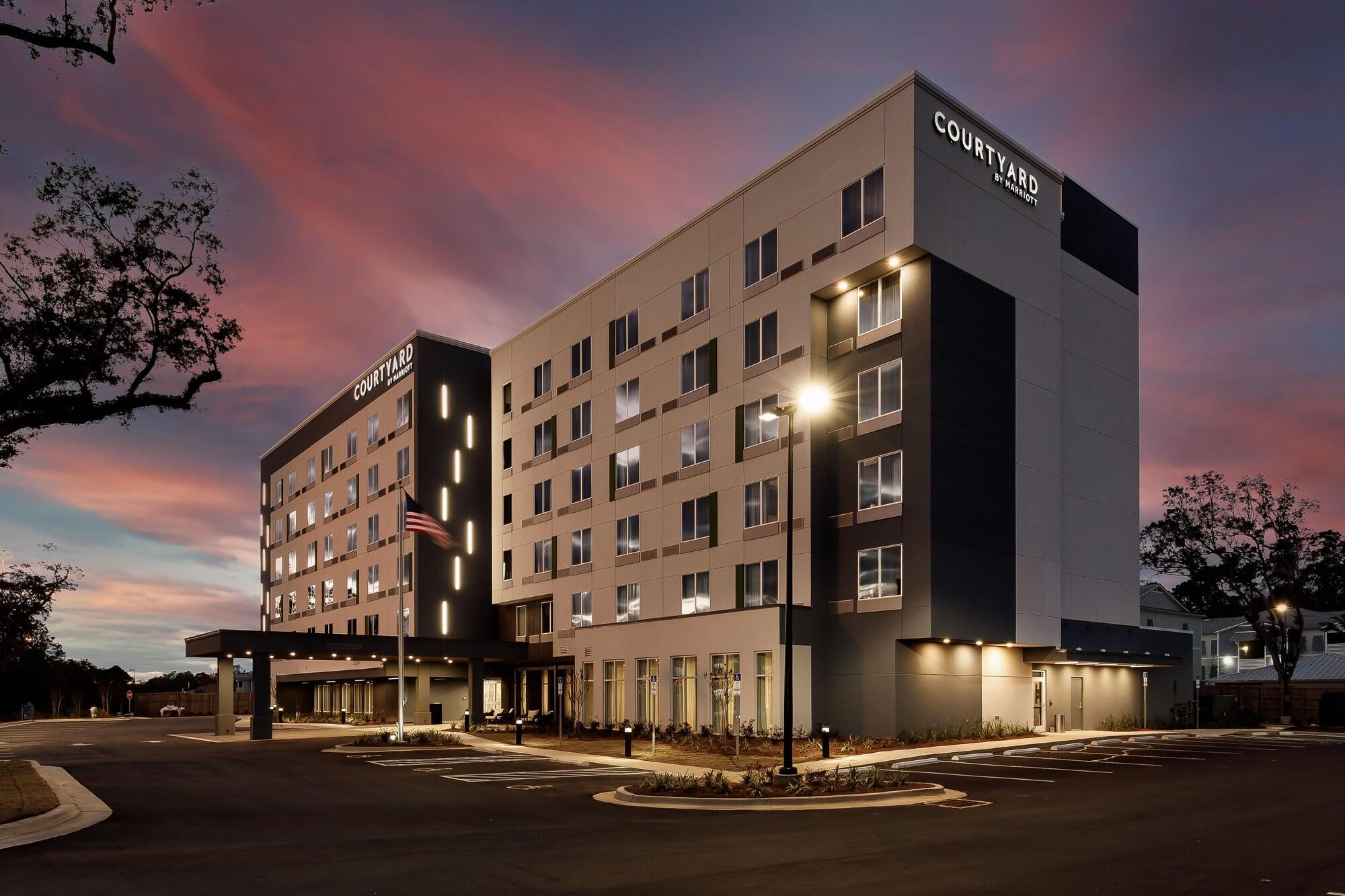 Courtyard by Marriott Pensacola West image