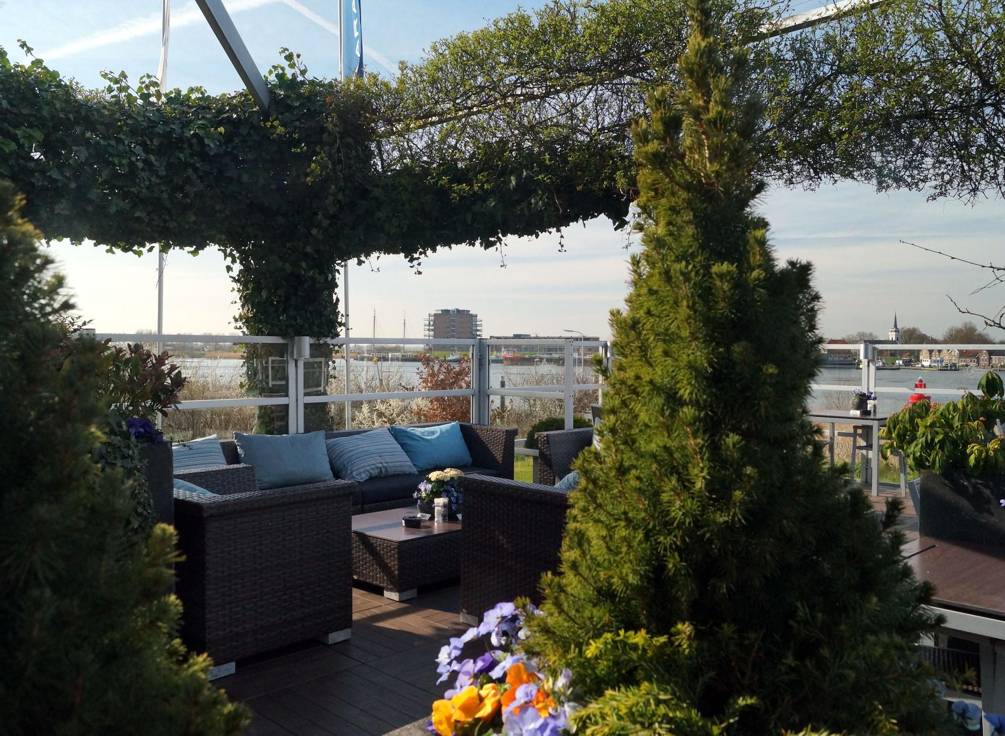 Van Der Valk Hotel Ara