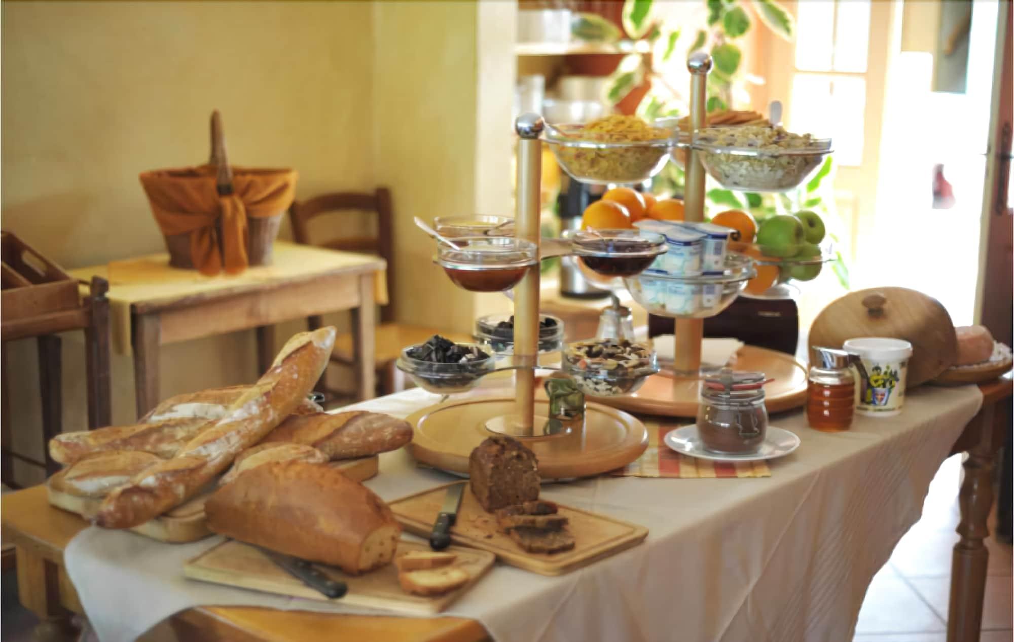 L' Auberge Anthy by null