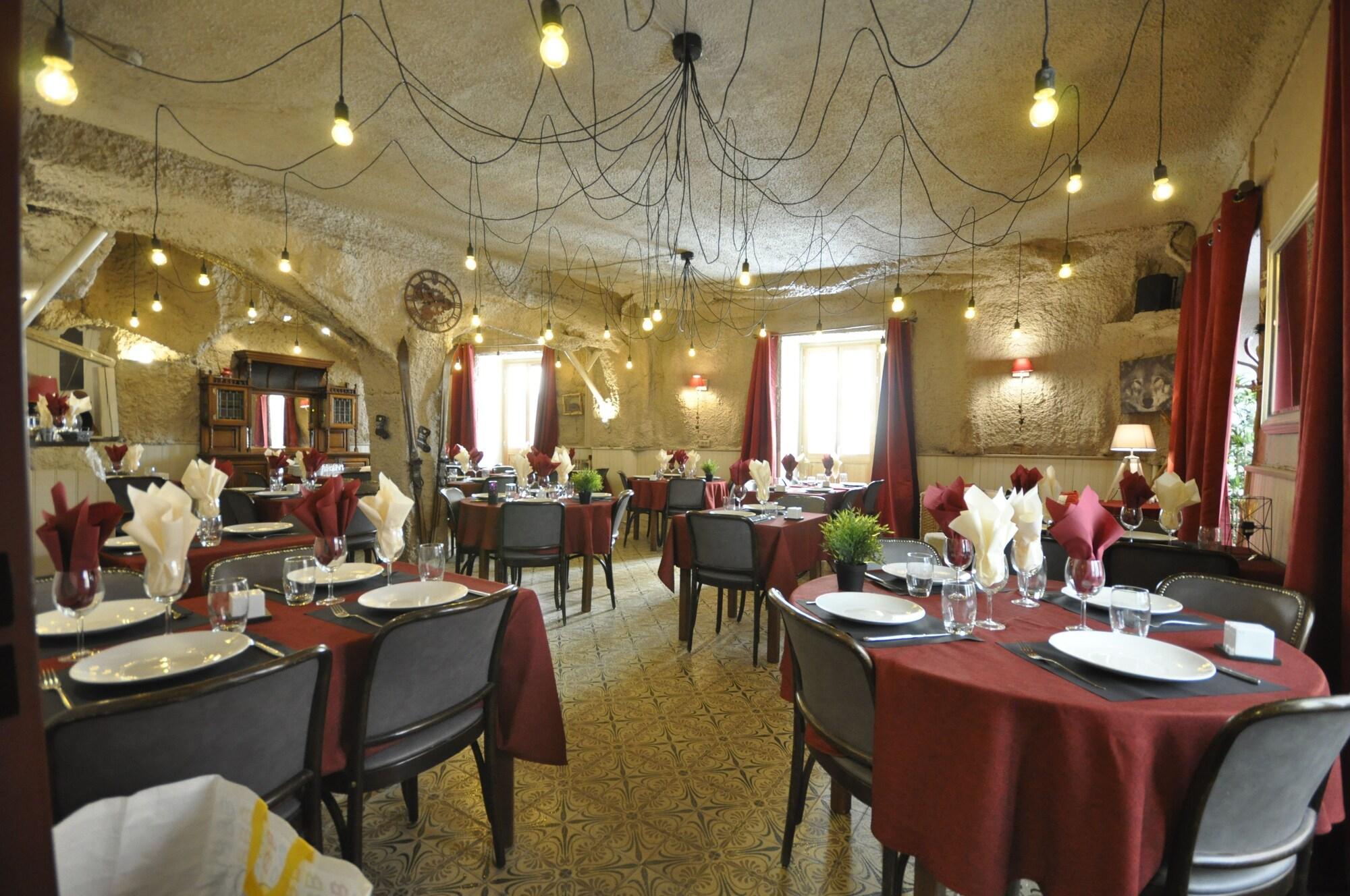 Auberge De La Paix