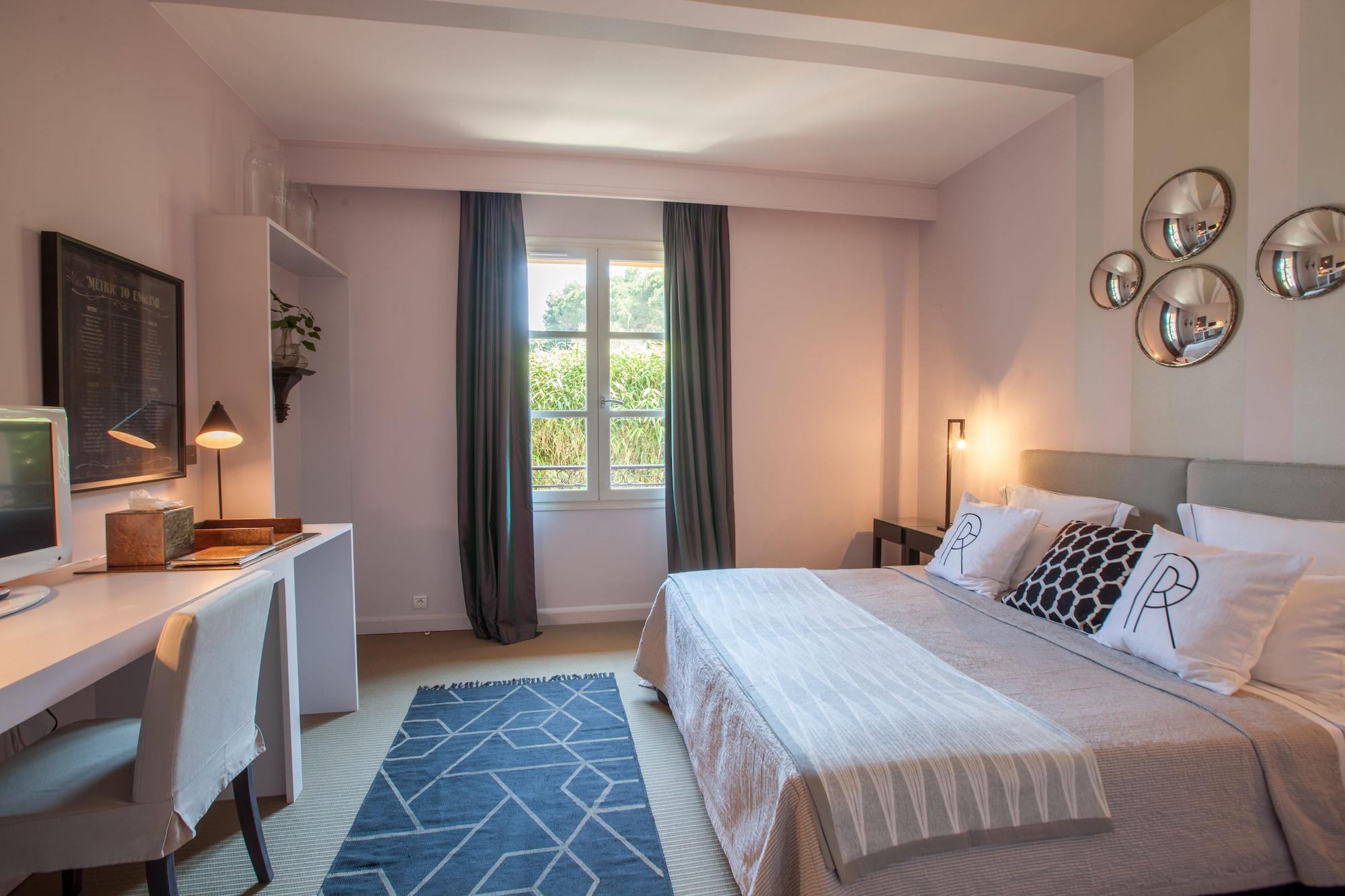 Hôtel Le Y Saint-Tropez by null