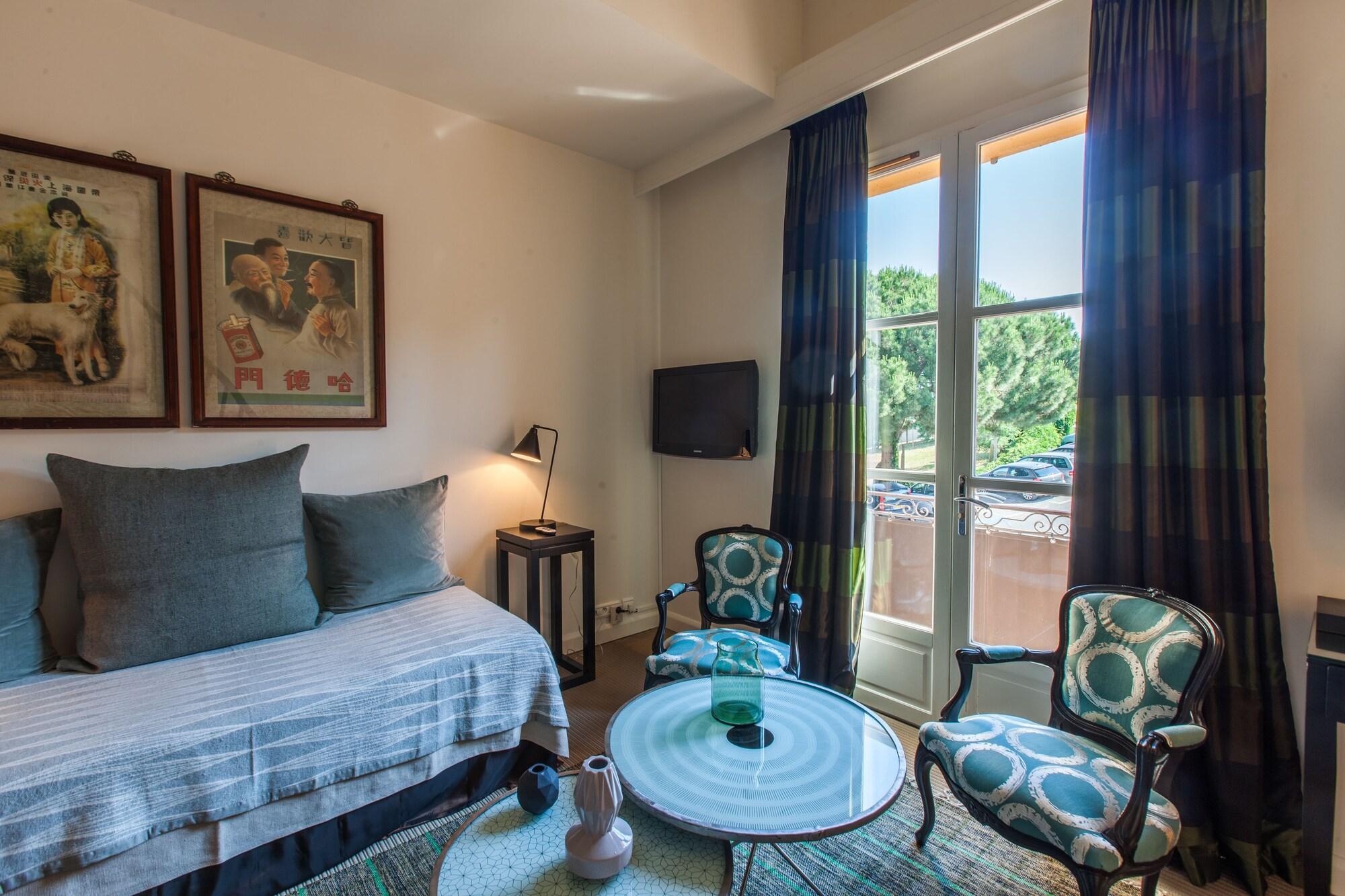 Hôtel Le Y Saint-Tropez by null