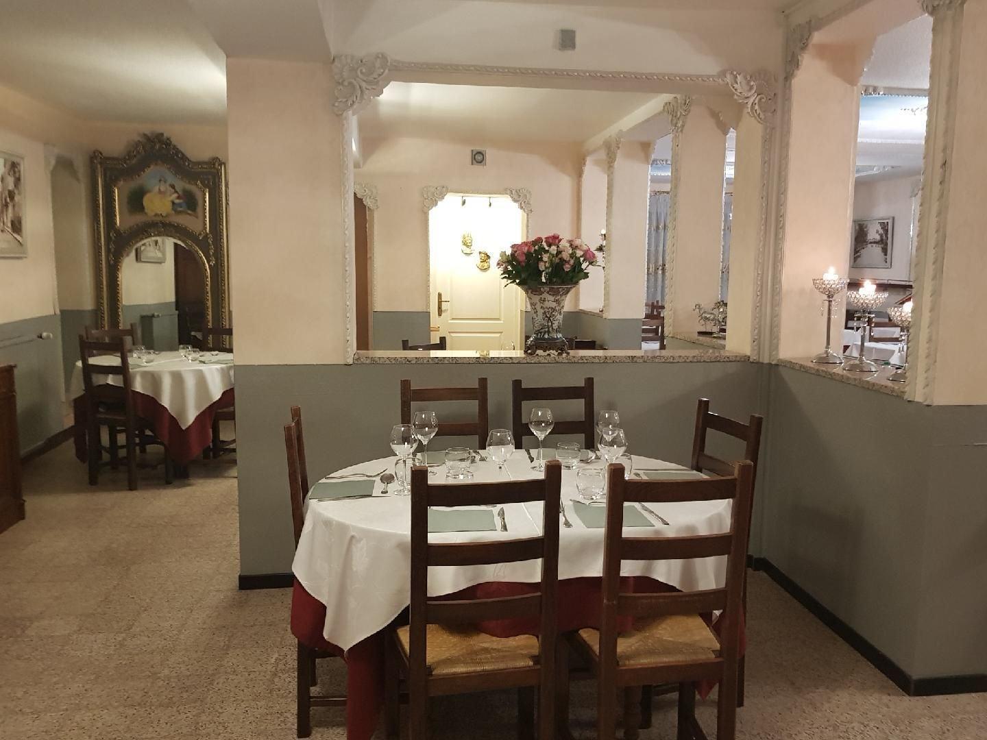 Hôtel Restaurant Le Commerce