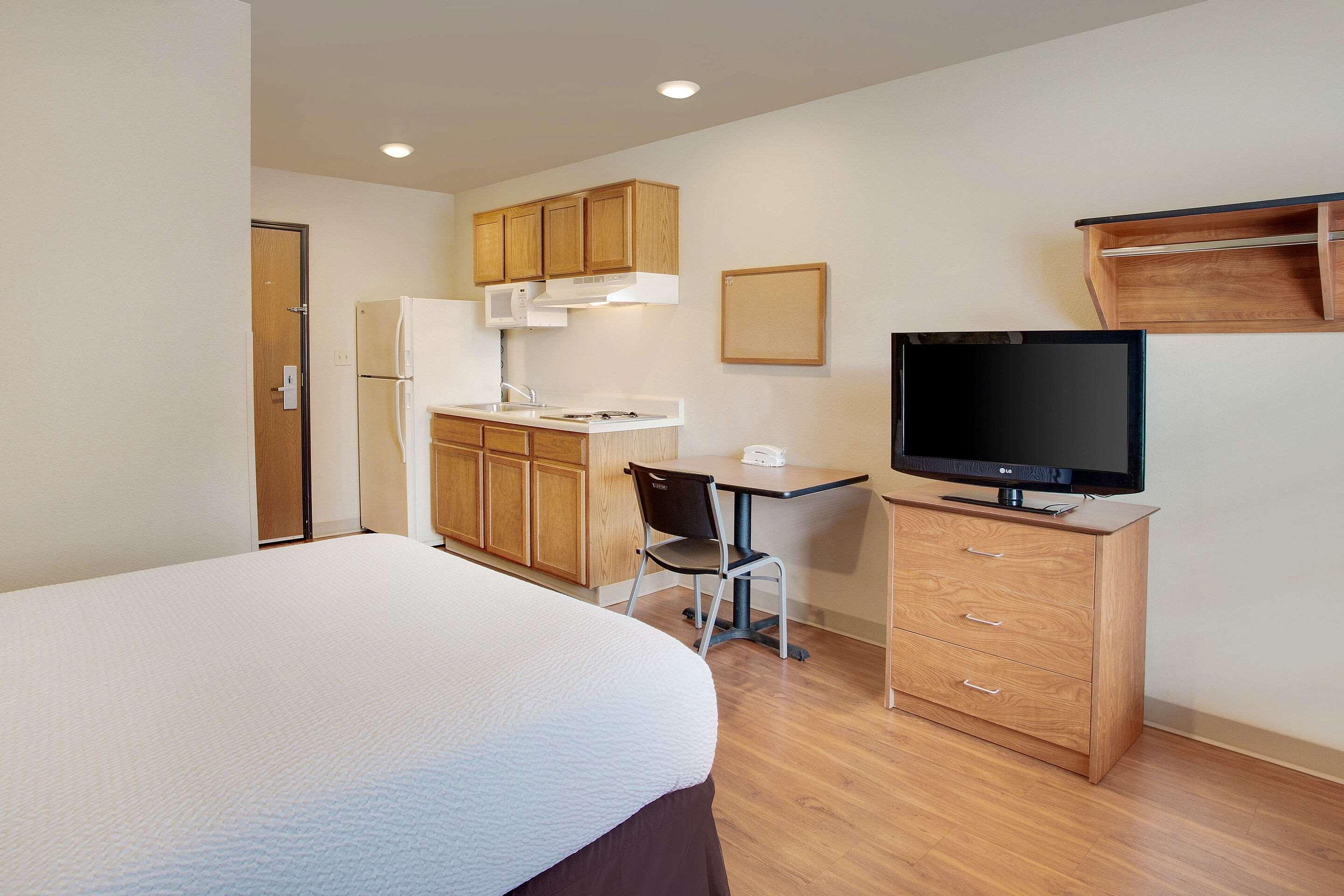 Extended Stay America Select Suites- Mobile - I-65