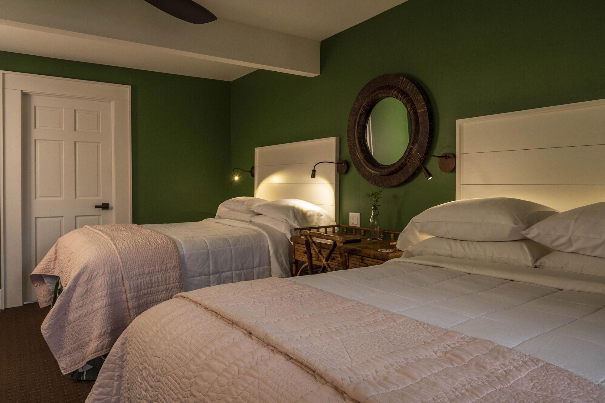 Hotel Broad Ripple by null
