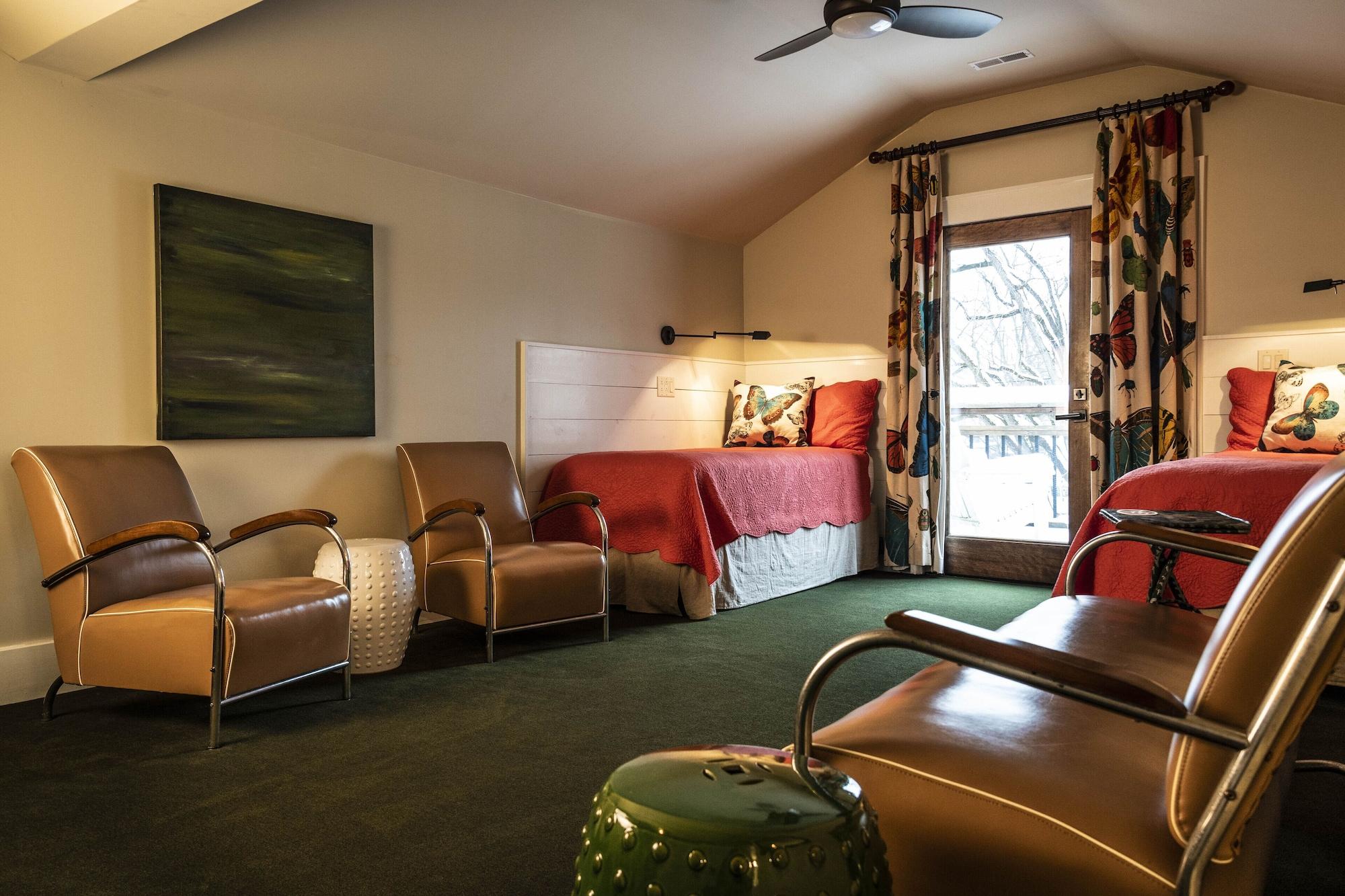 Hotel Broad Ripple by null