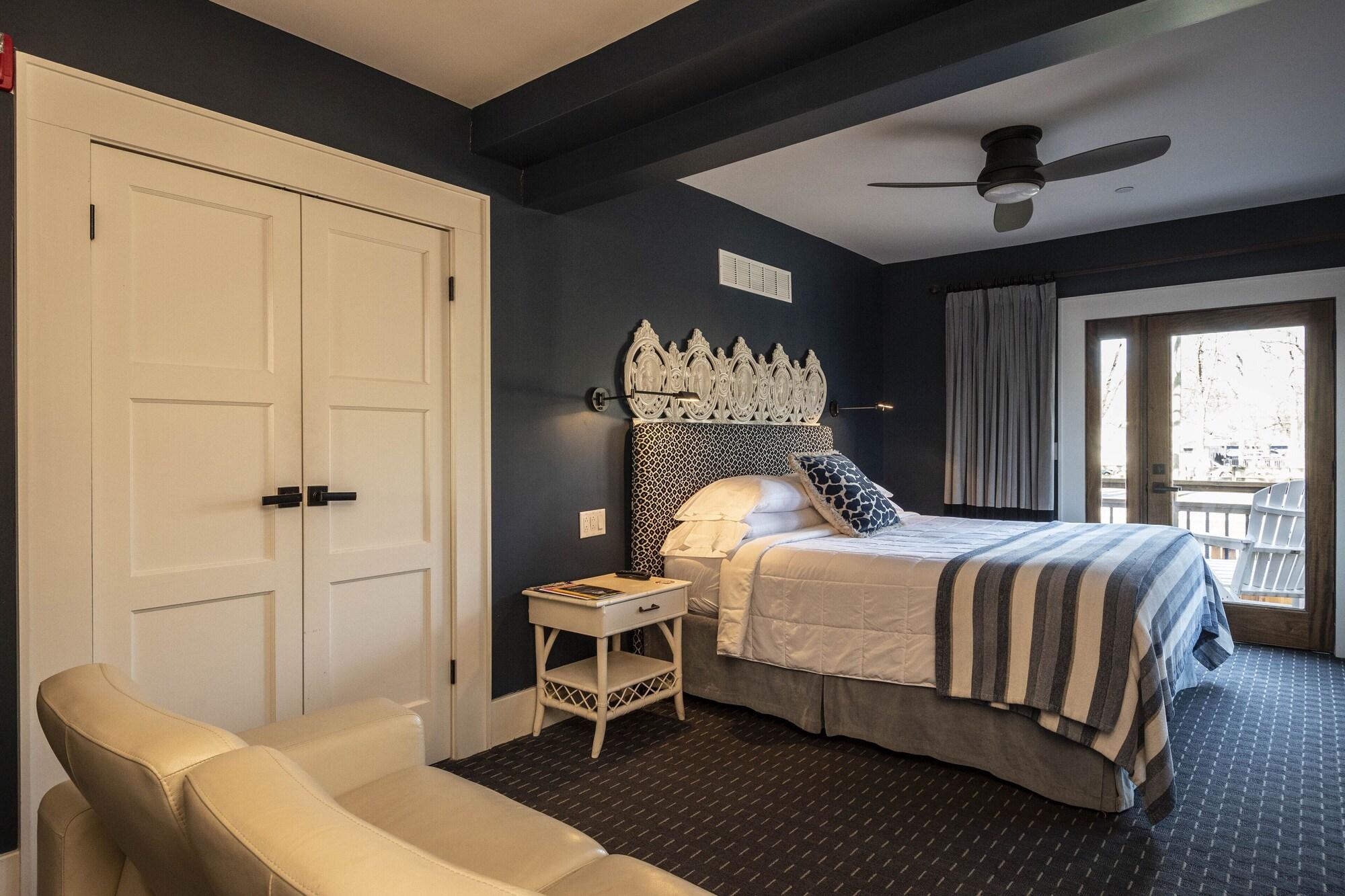 Hotel Broad Ripple by null