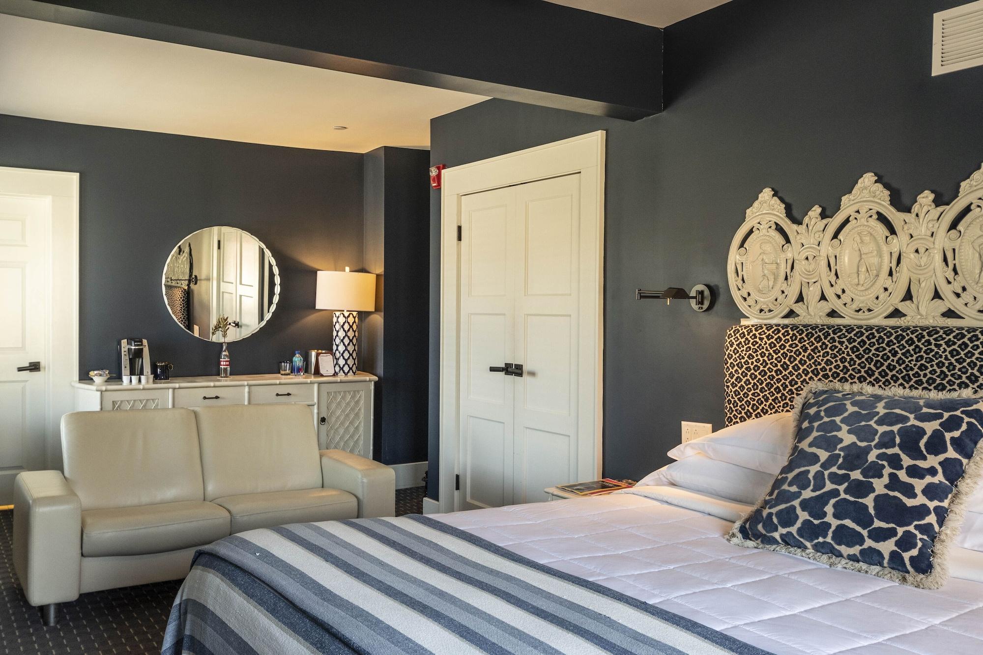 Hotel Broad Ripple by null