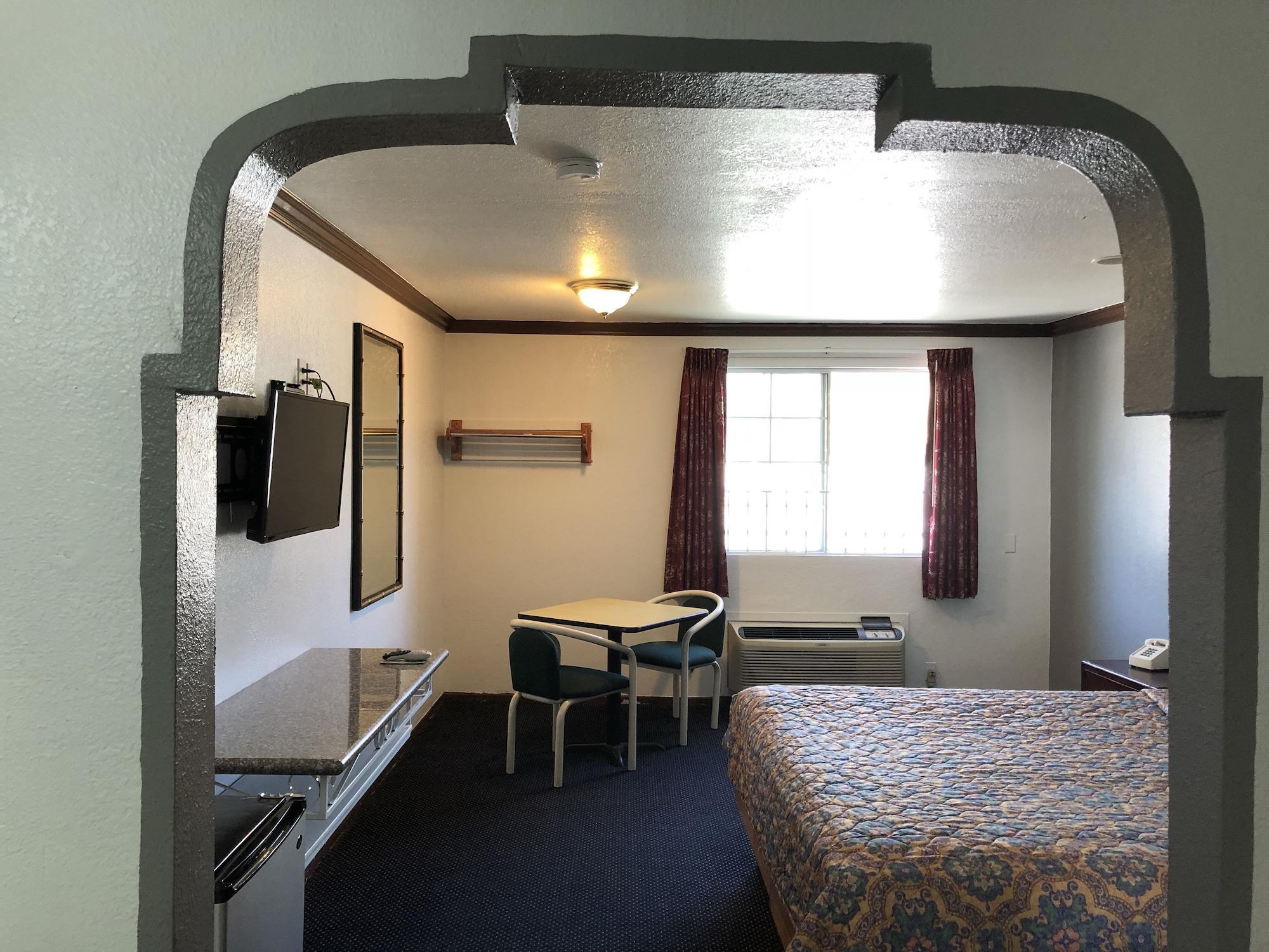 Starlight Inn Valley Blvd