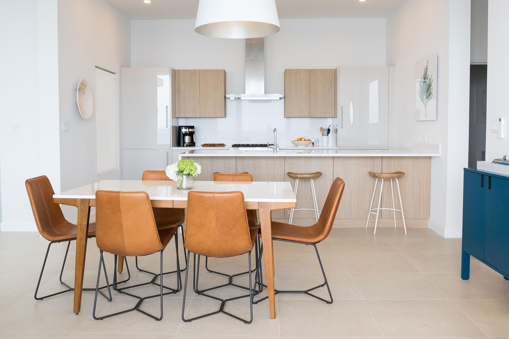 AZURA Bermuda by null