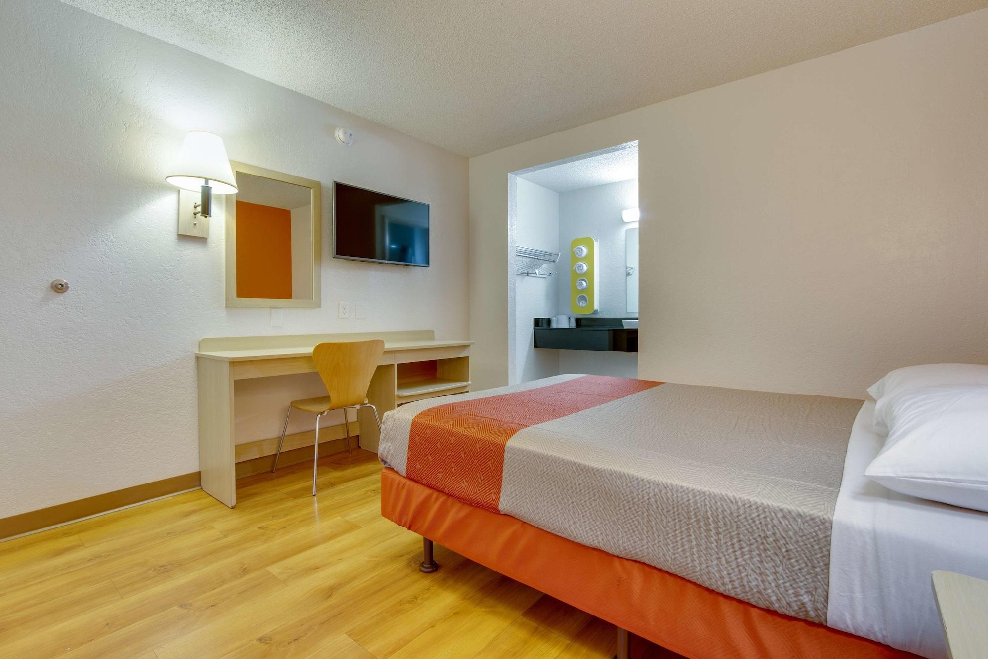 Motel 6 Tempe, AZ - Scottsdale South