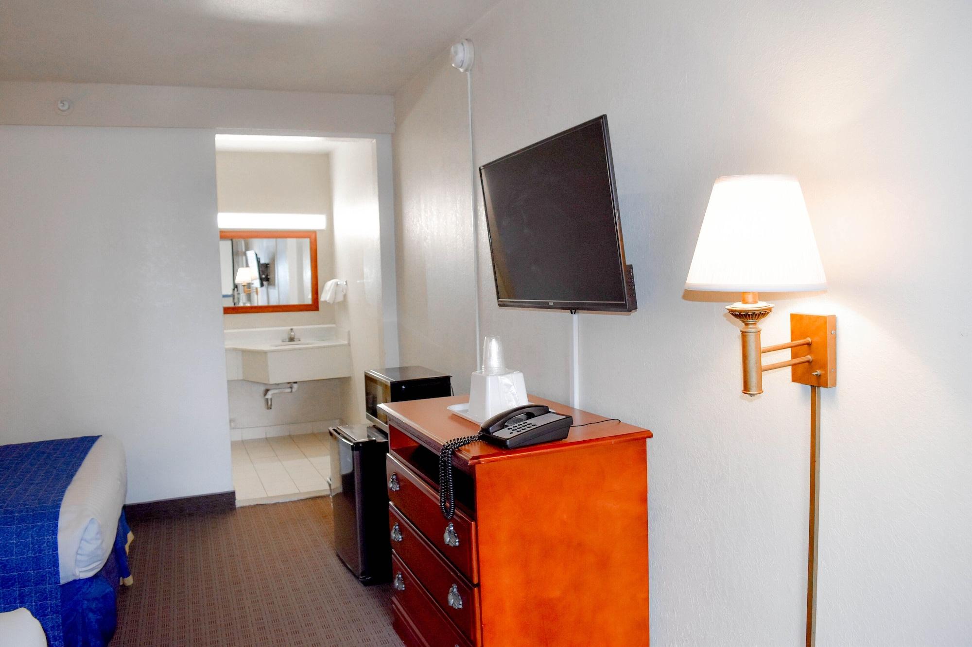 Attleboro Motor Inn