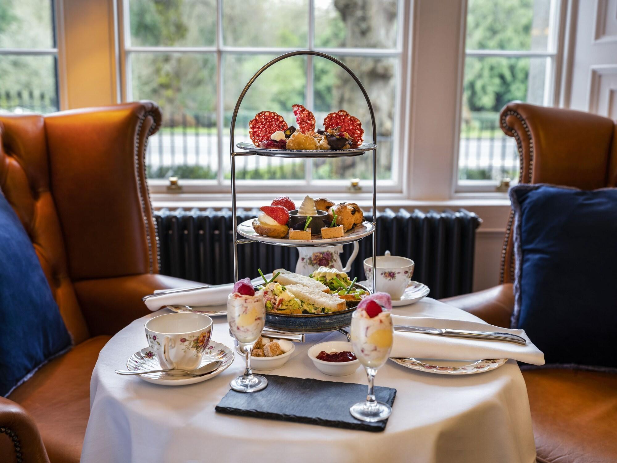 Avalon House Hotel