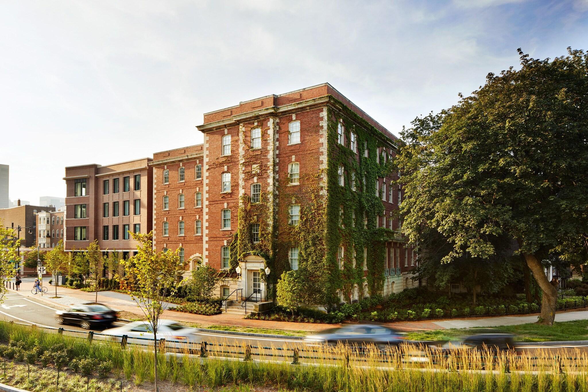 The Whitney Hotel Boston by null
