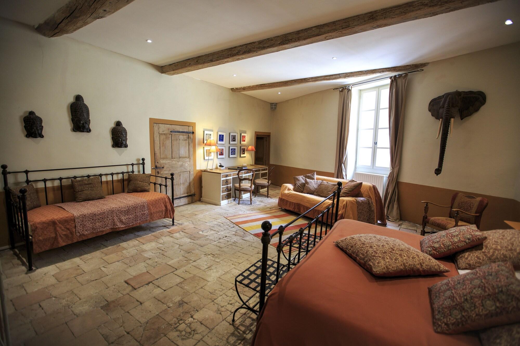 Hotel Area Des Escaunes by null