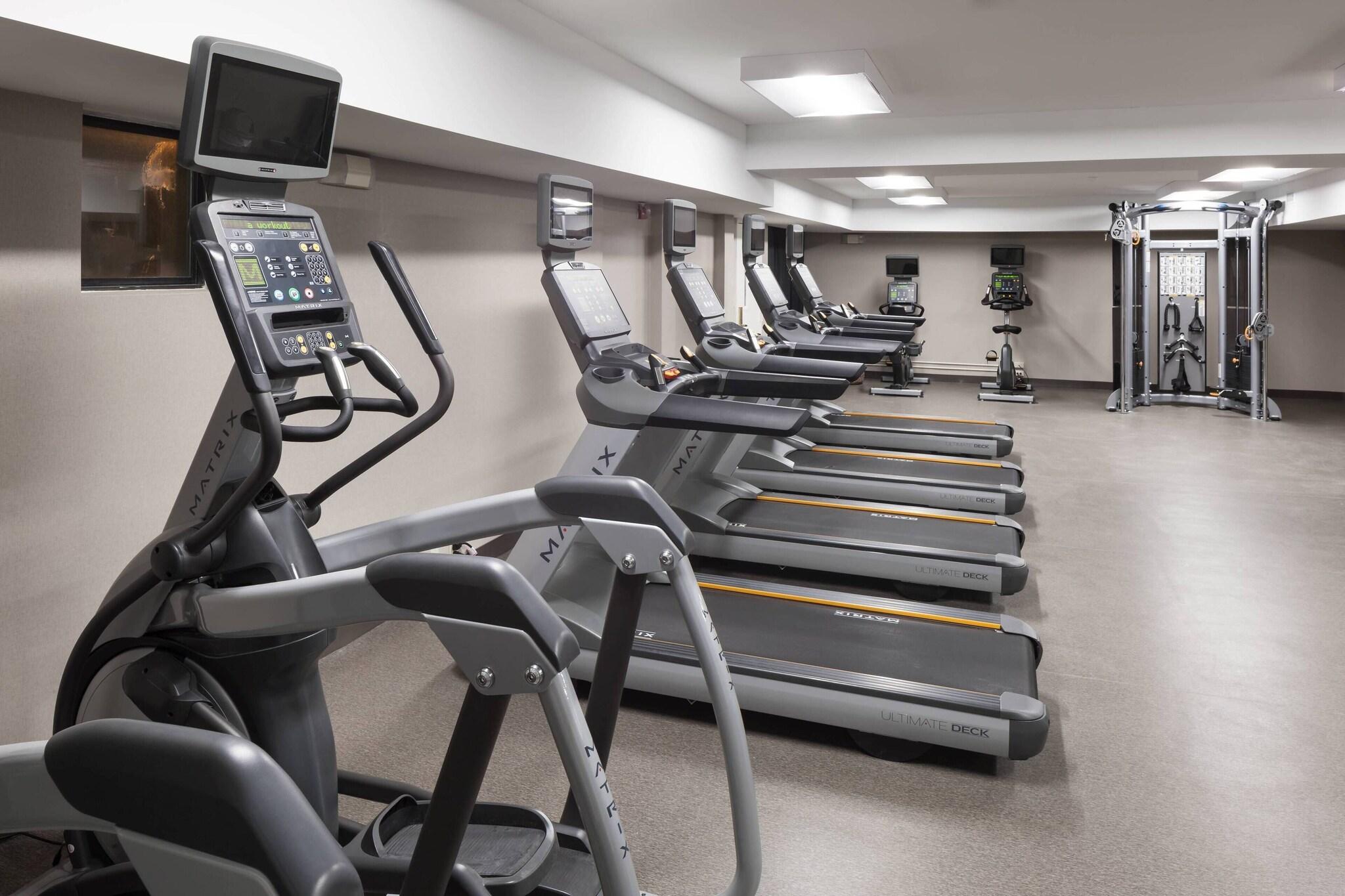 Residence Inn By Marriott Kansas City Country Club